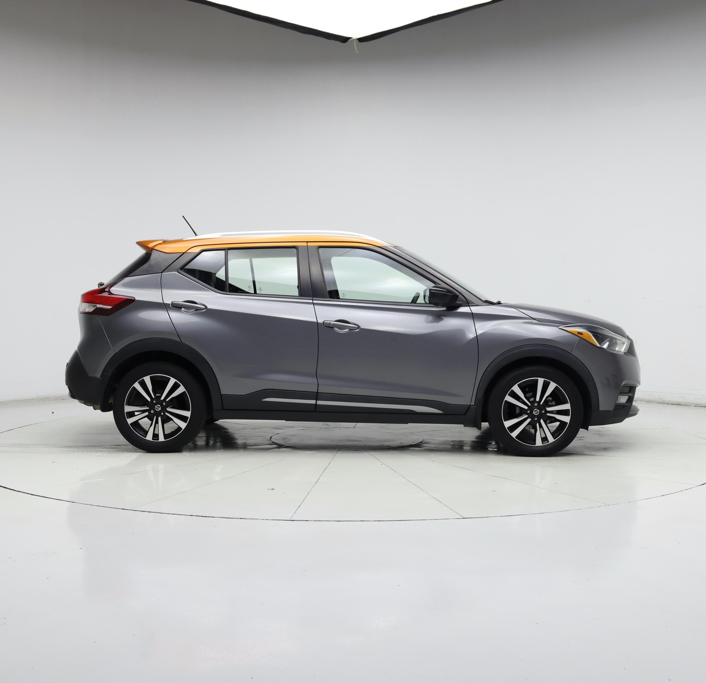 Thumbnail: 2020 Nissan Kicks - 7