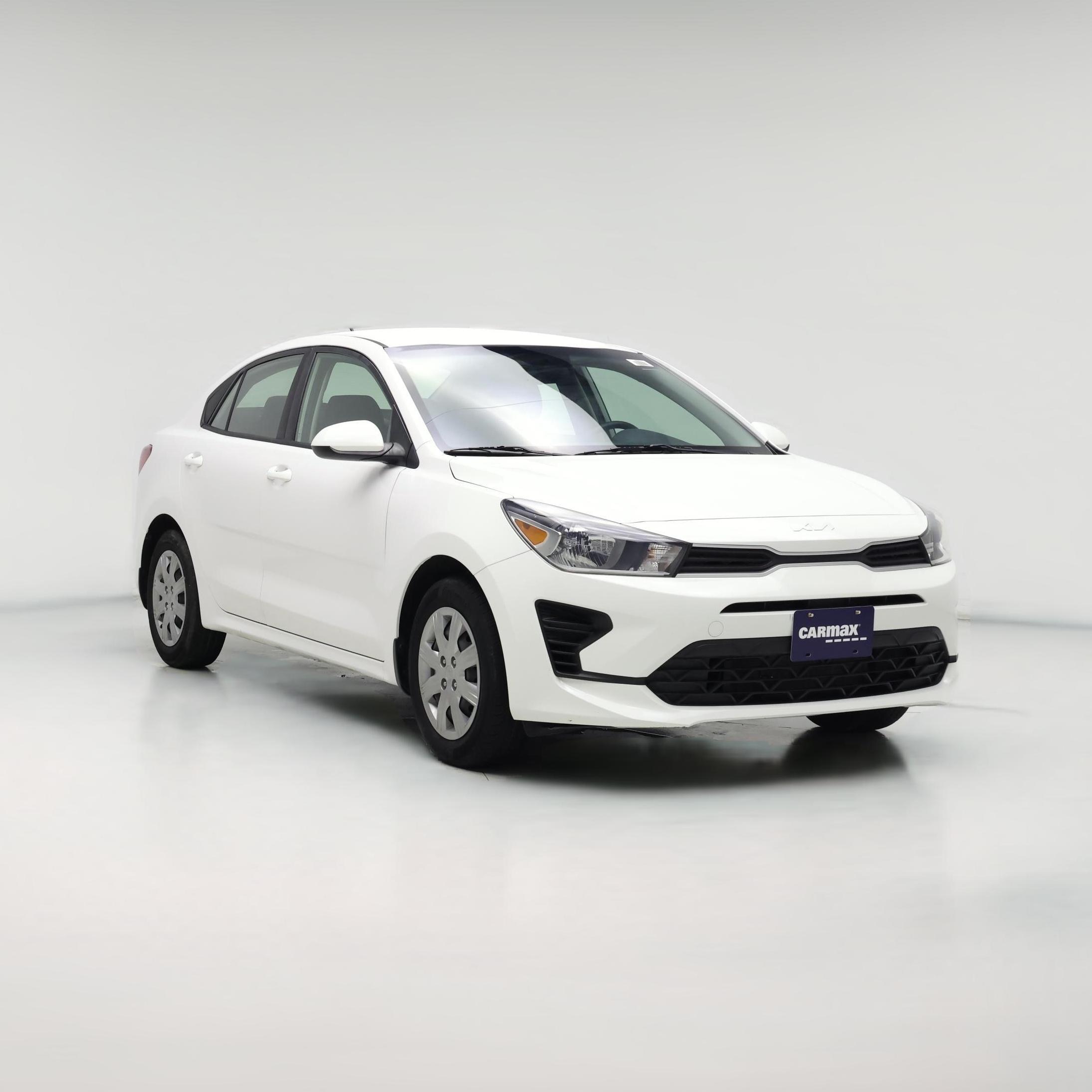 Thumbnail: 2022 Kia Rio - 1
