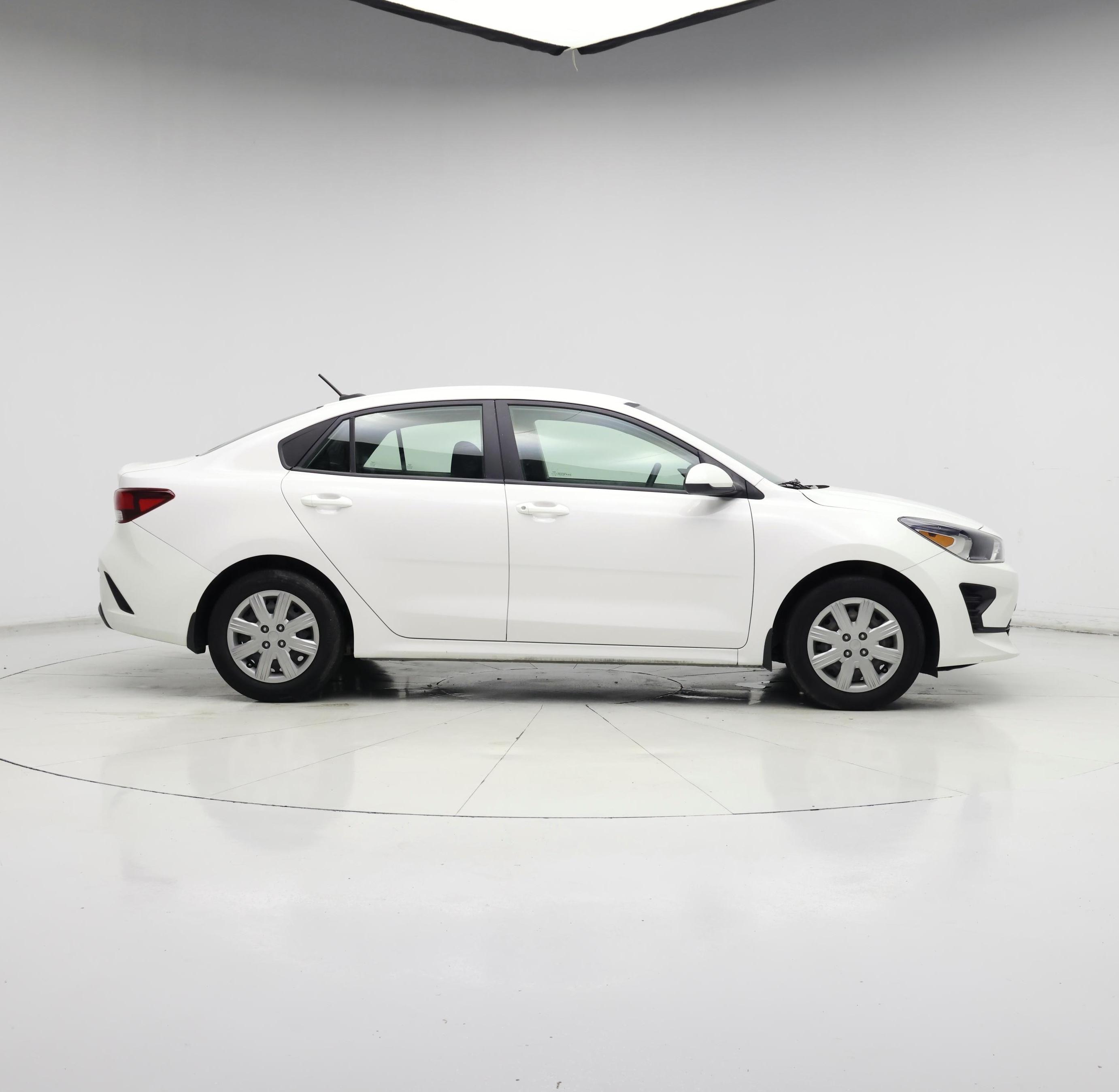 Thumbnail: 2022 Kia Rio - 7