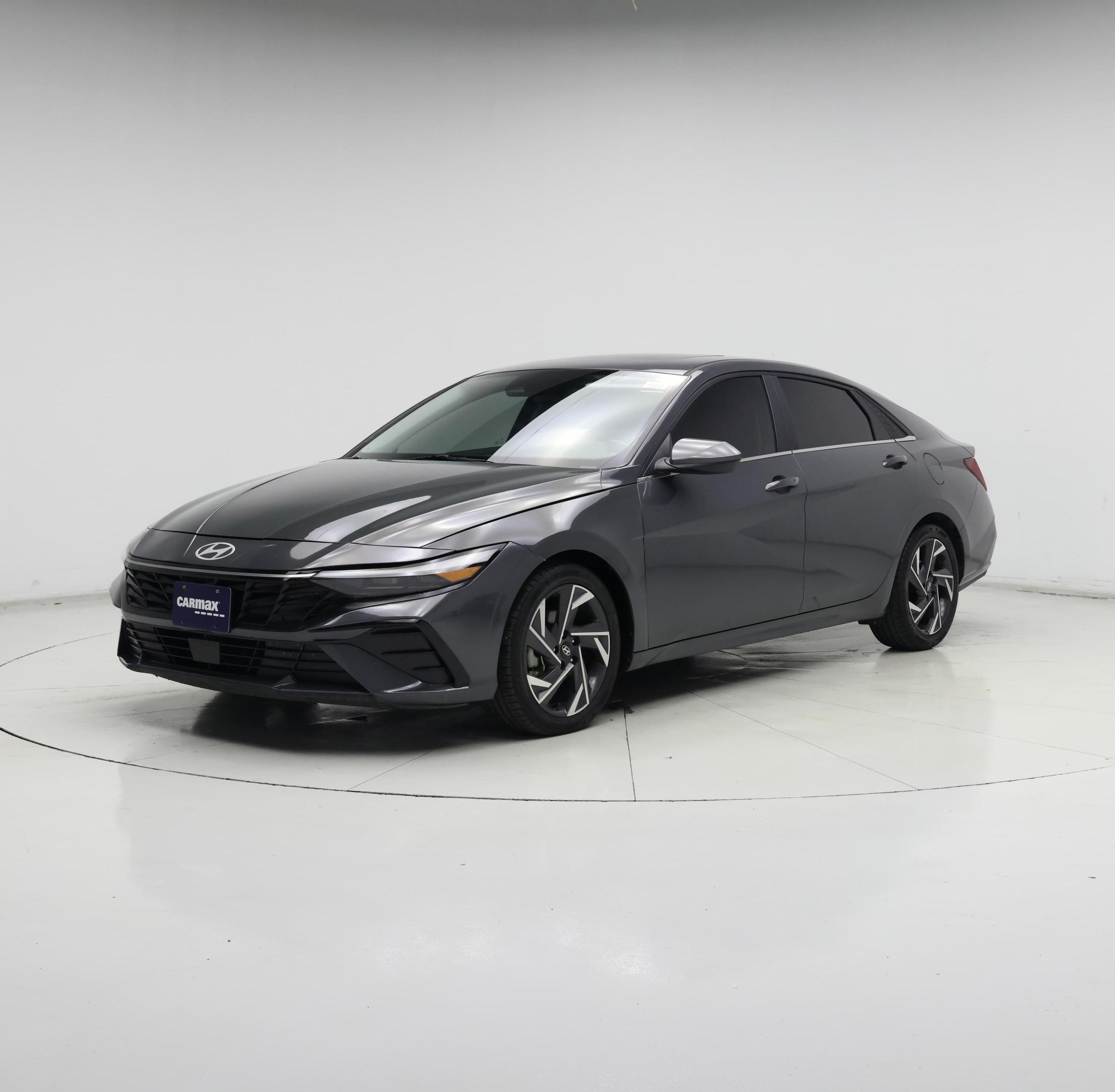 Thumbnail: 2024 Hyundai Elantra - 4