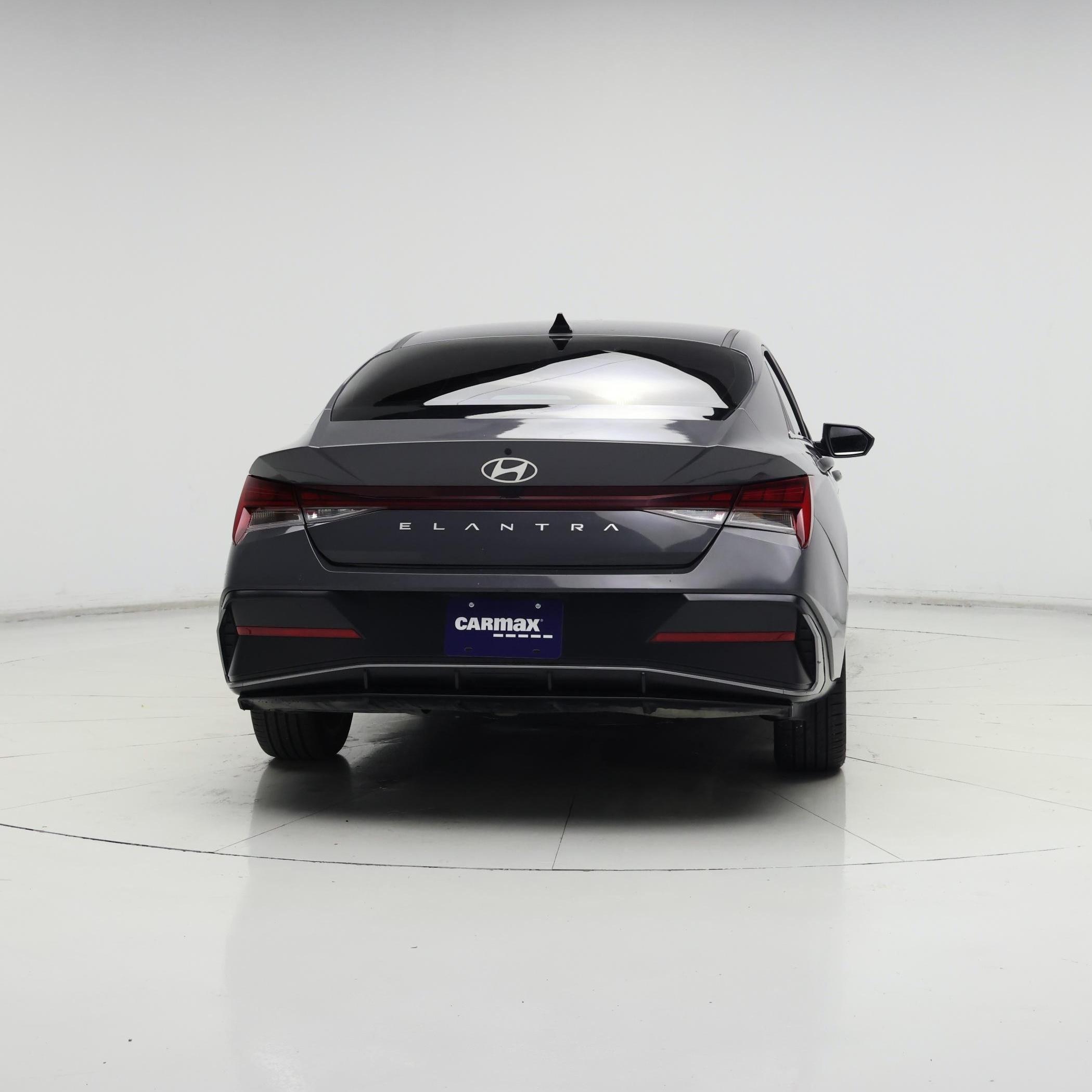 Thumbnail: 2024 Hyundai Elantra - 6