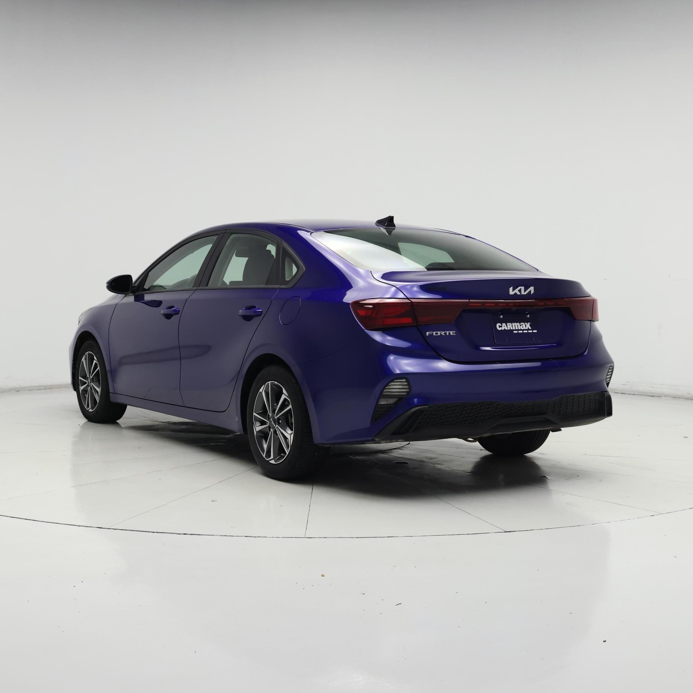 Thumbnail: 2023 Kia Forte - 2