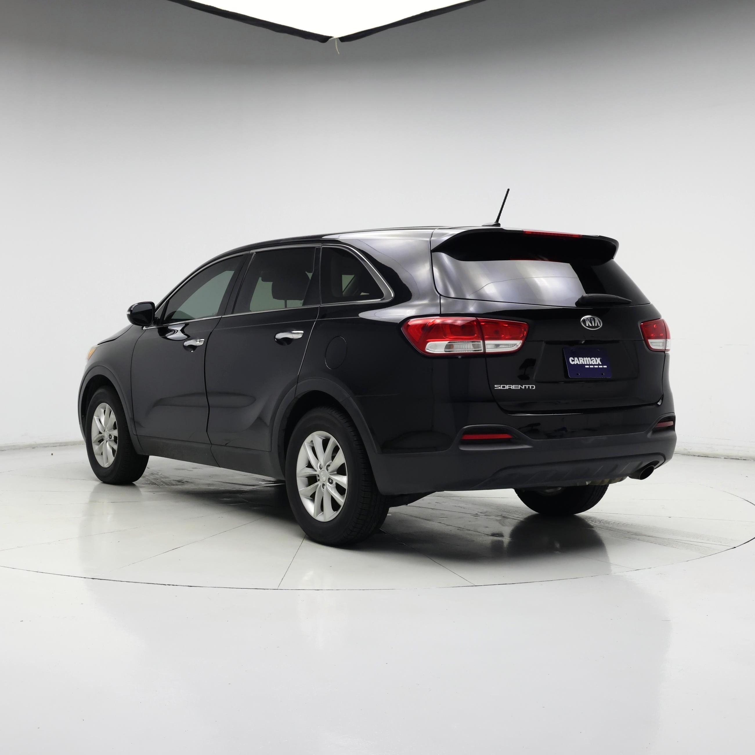 Thumbnail: 2018 Kia Sorento - 2
