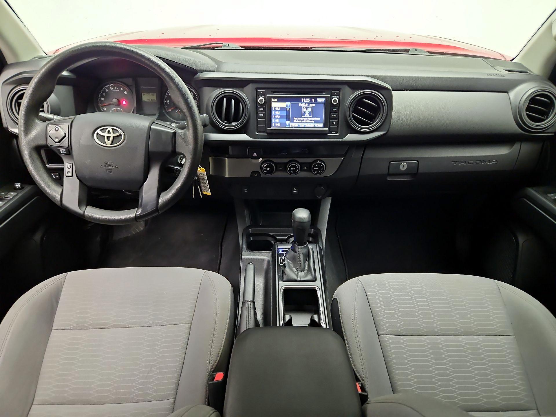 Thumbnail: 2017 Toyota Tacoma - 9