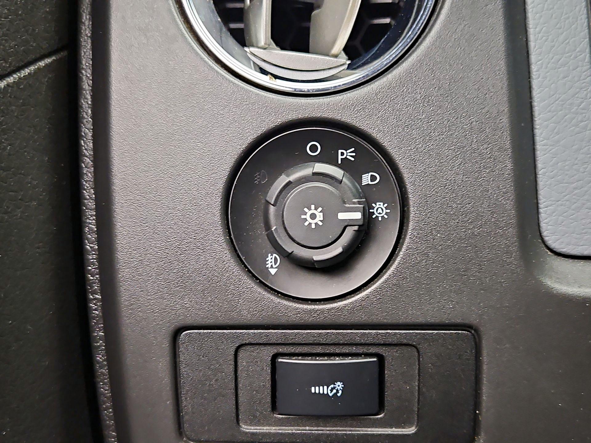 Thumbnail: 2014 Ford F-150 - 13