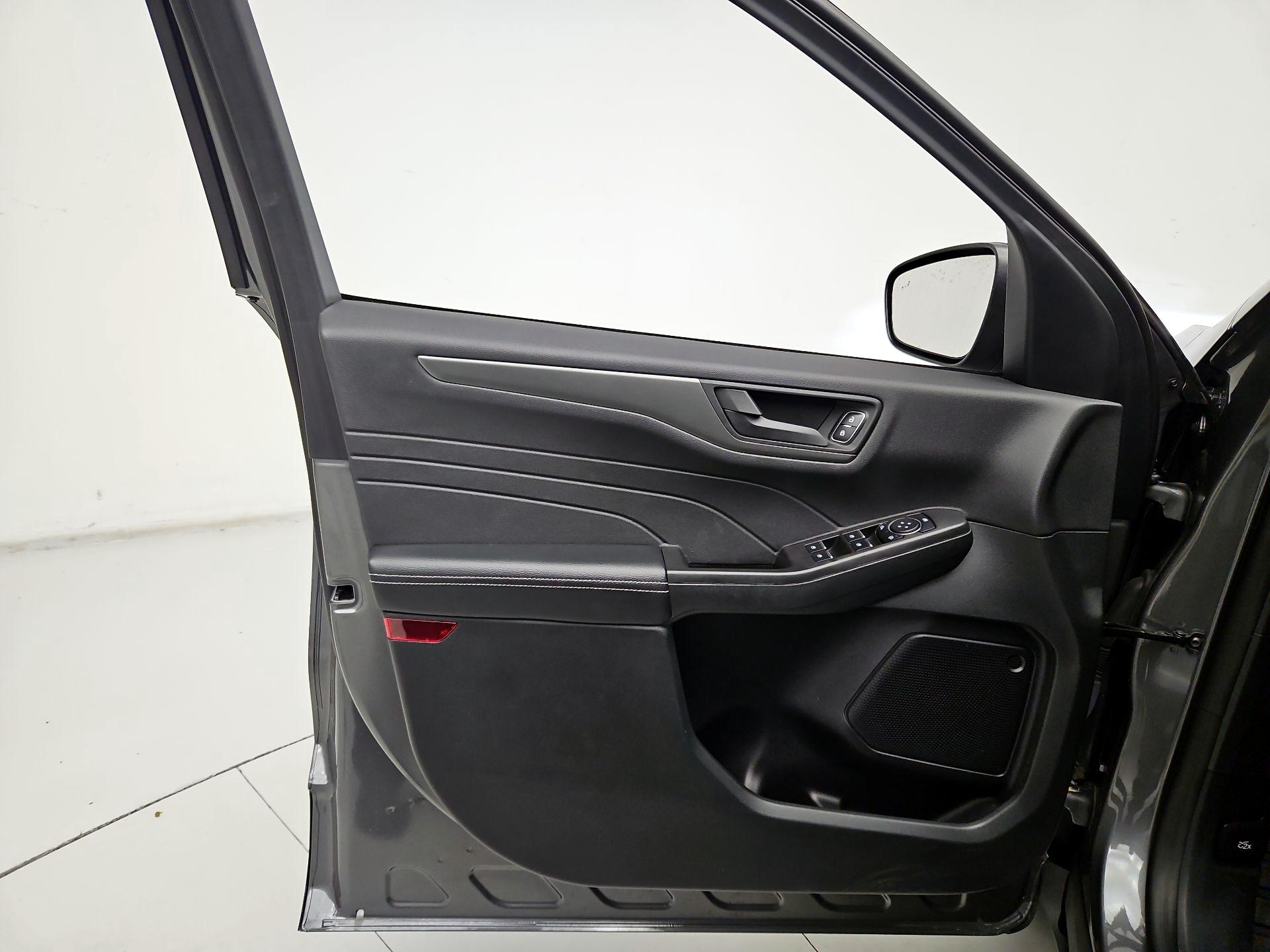 Thumbnail: 2025 Ford Escape - 12