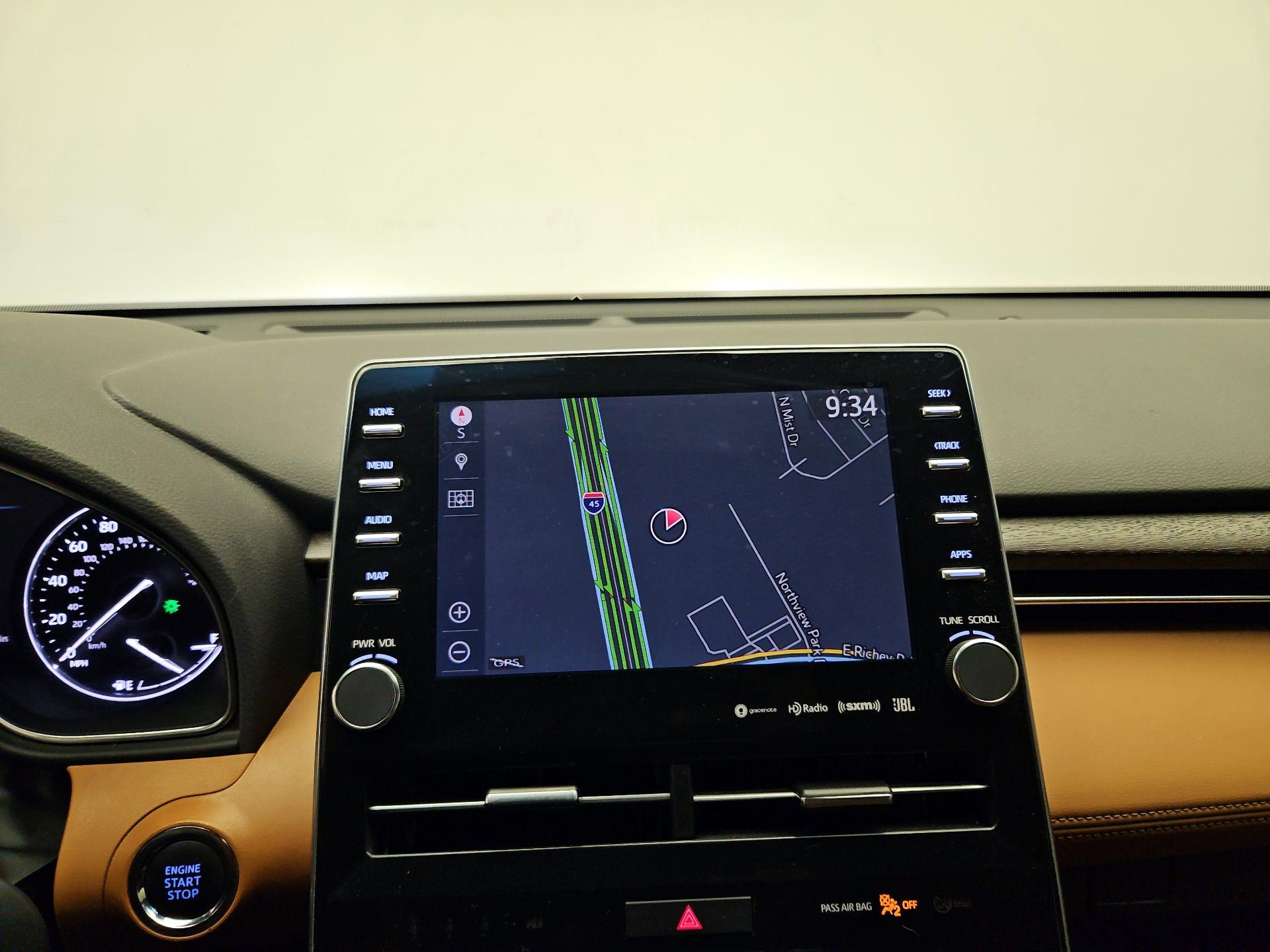 Thumbnail: 2019 Toyota Avalon - 13