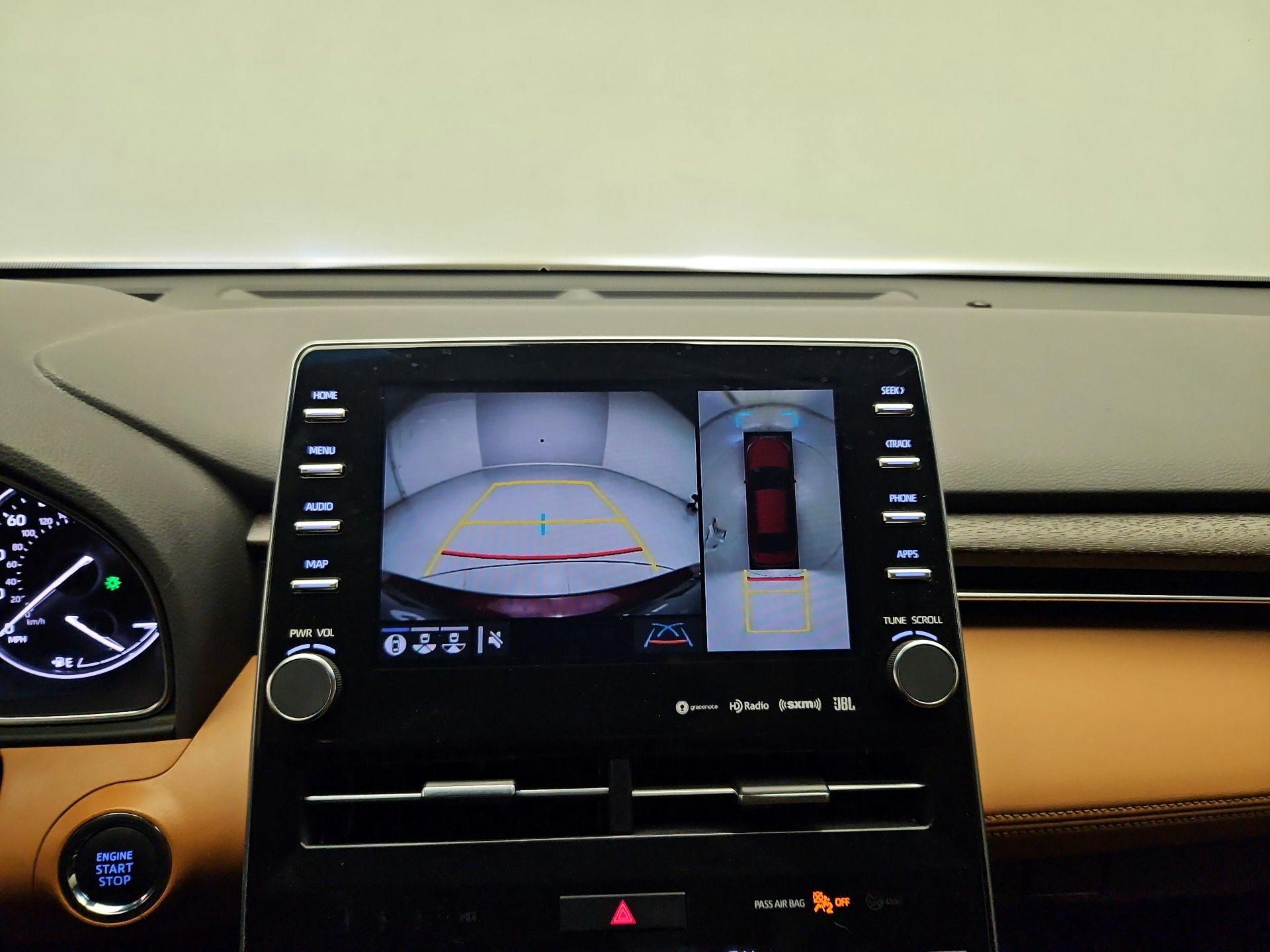 Thumbnail: 2019 Toyota Avalon - 14