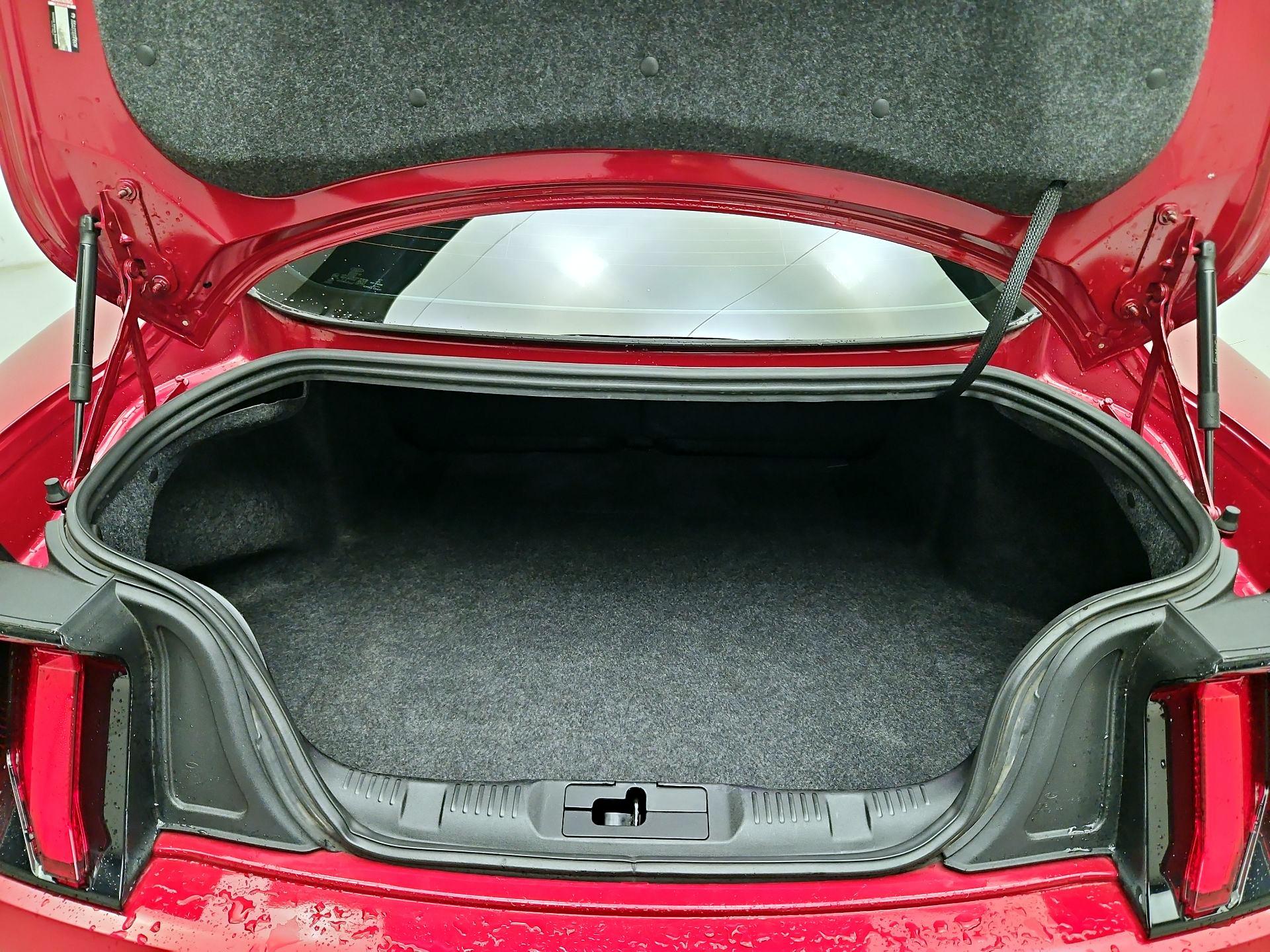 Thumbnail: 2020 Ford Mustang - 18