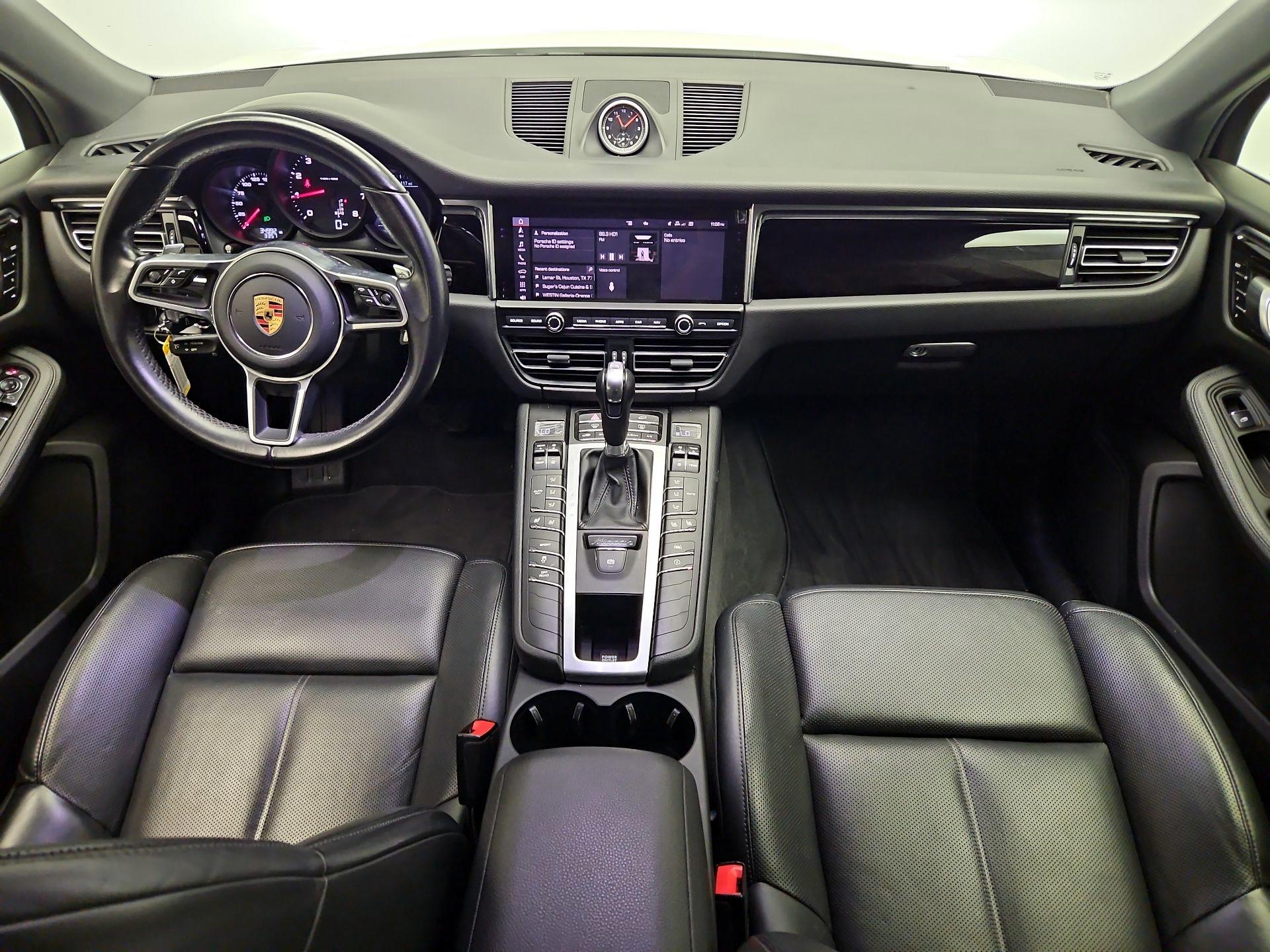 Thumbnail: 2021 Porsche Macan - 9