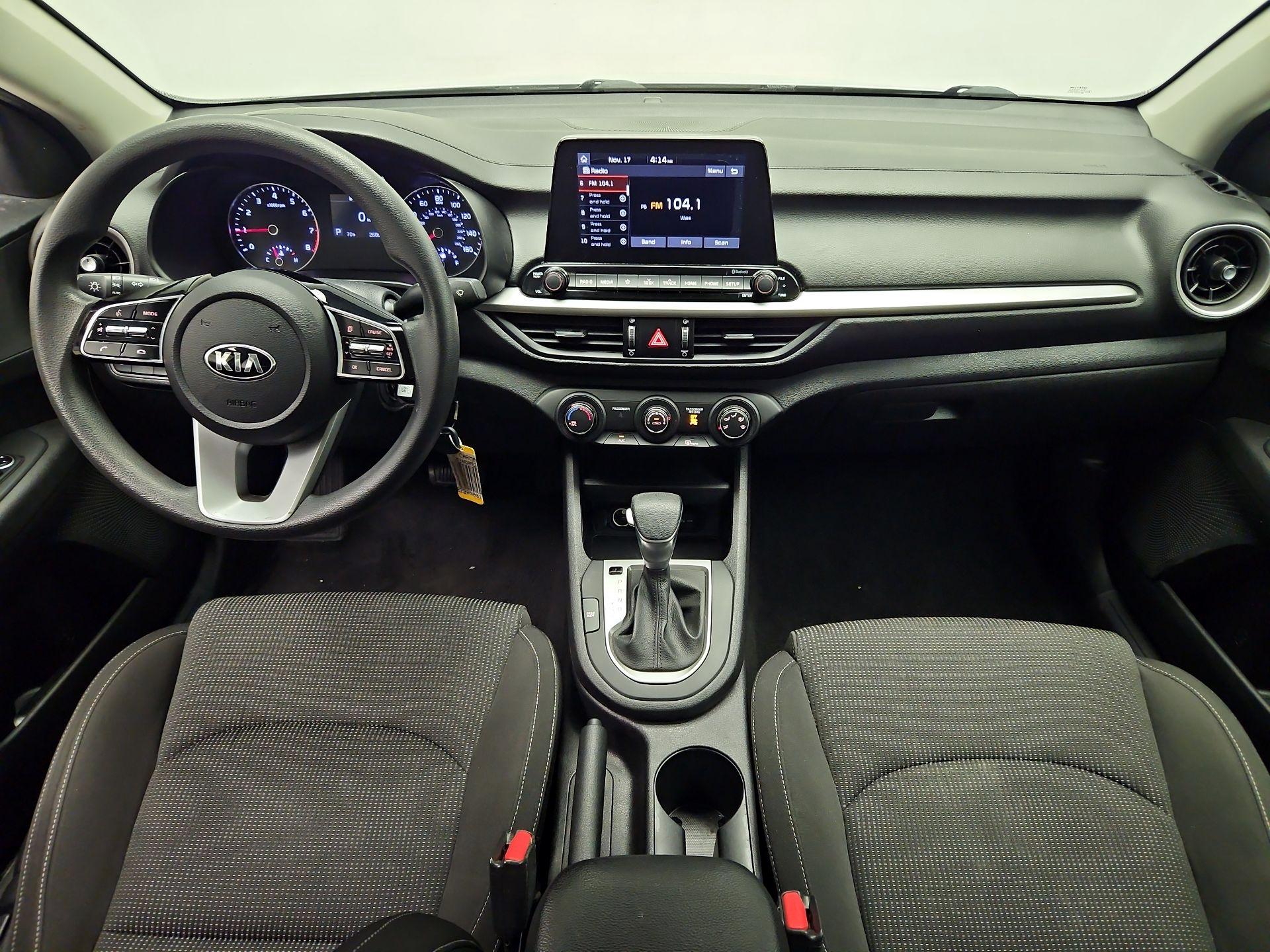 Thumbnail: 2021 Kia Forte - 9