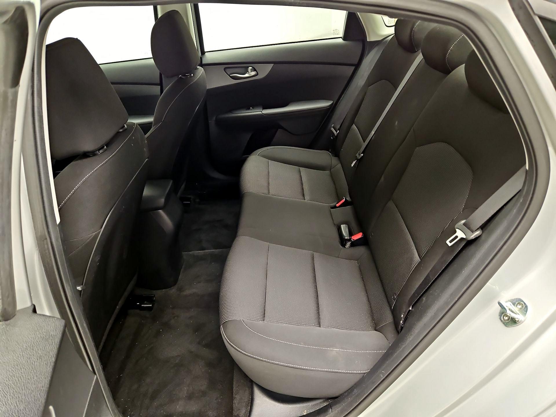 Thumbnail: 2021 Kia Forte - 19