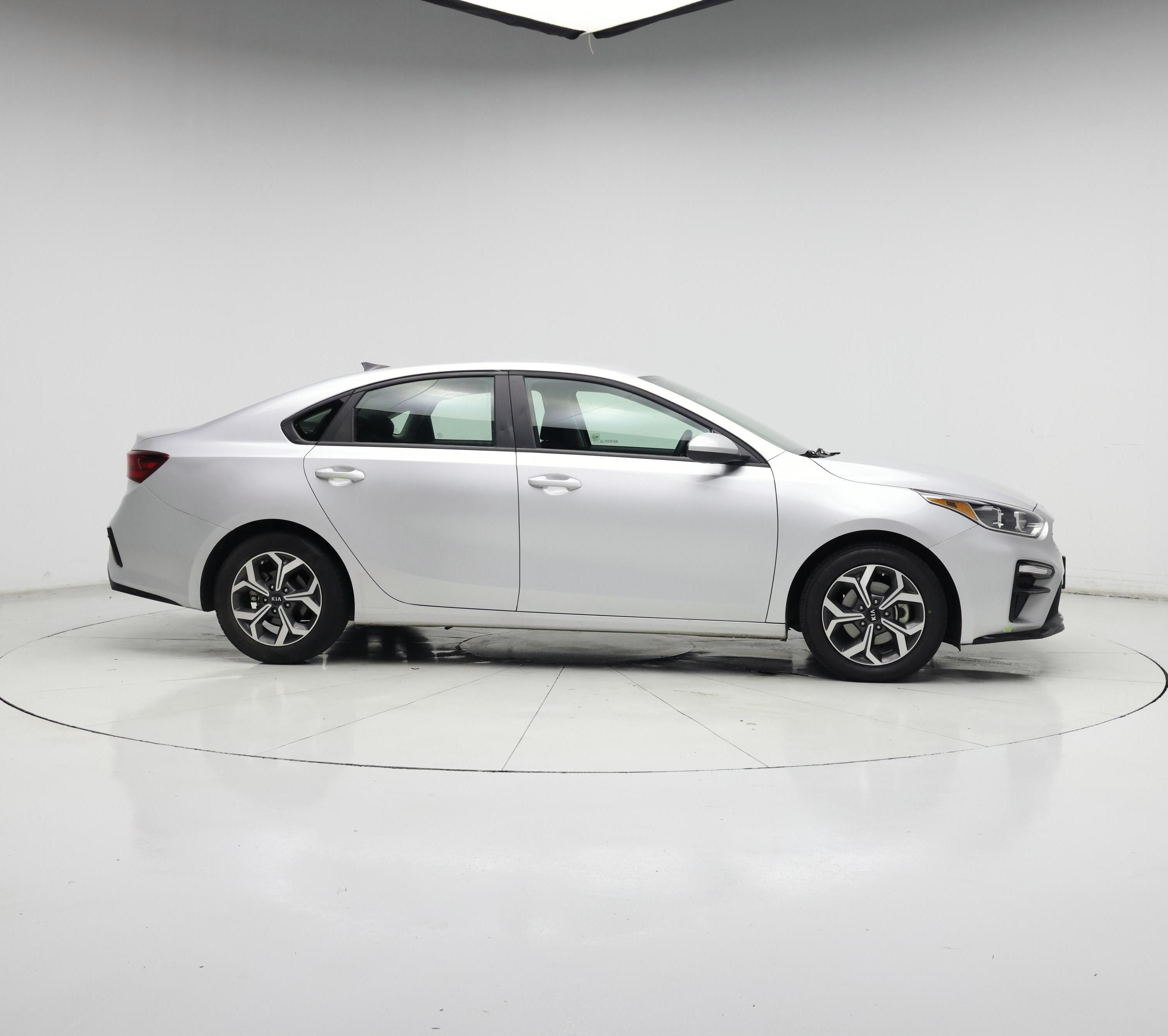 Thumbnail: 2021 Kia Forte - 7