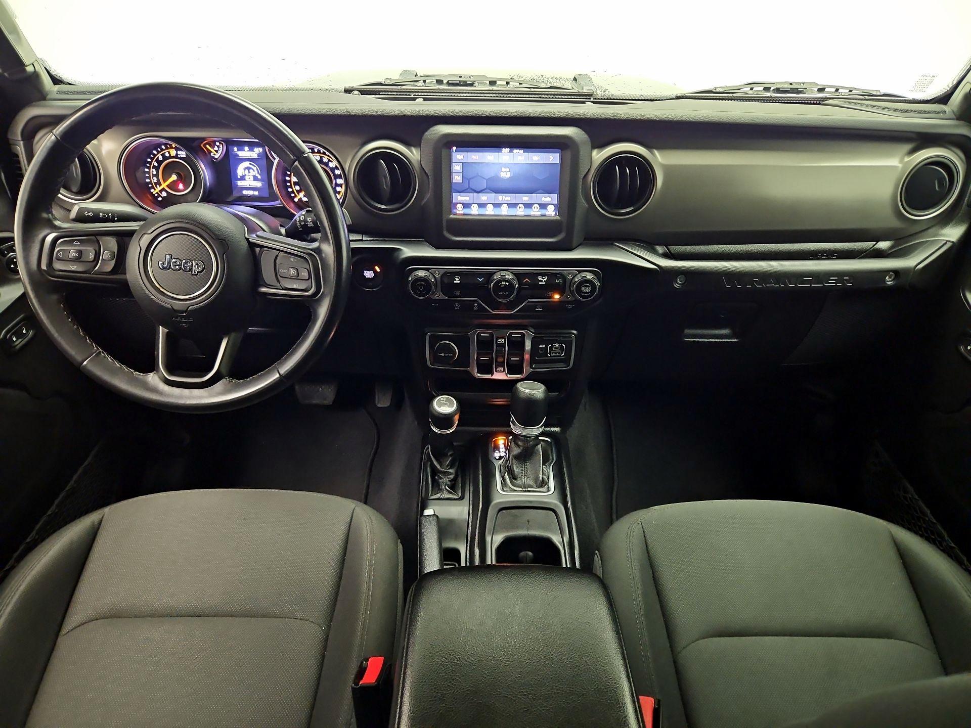 Thumbnail: 2022 Jeep Wrangler - 9