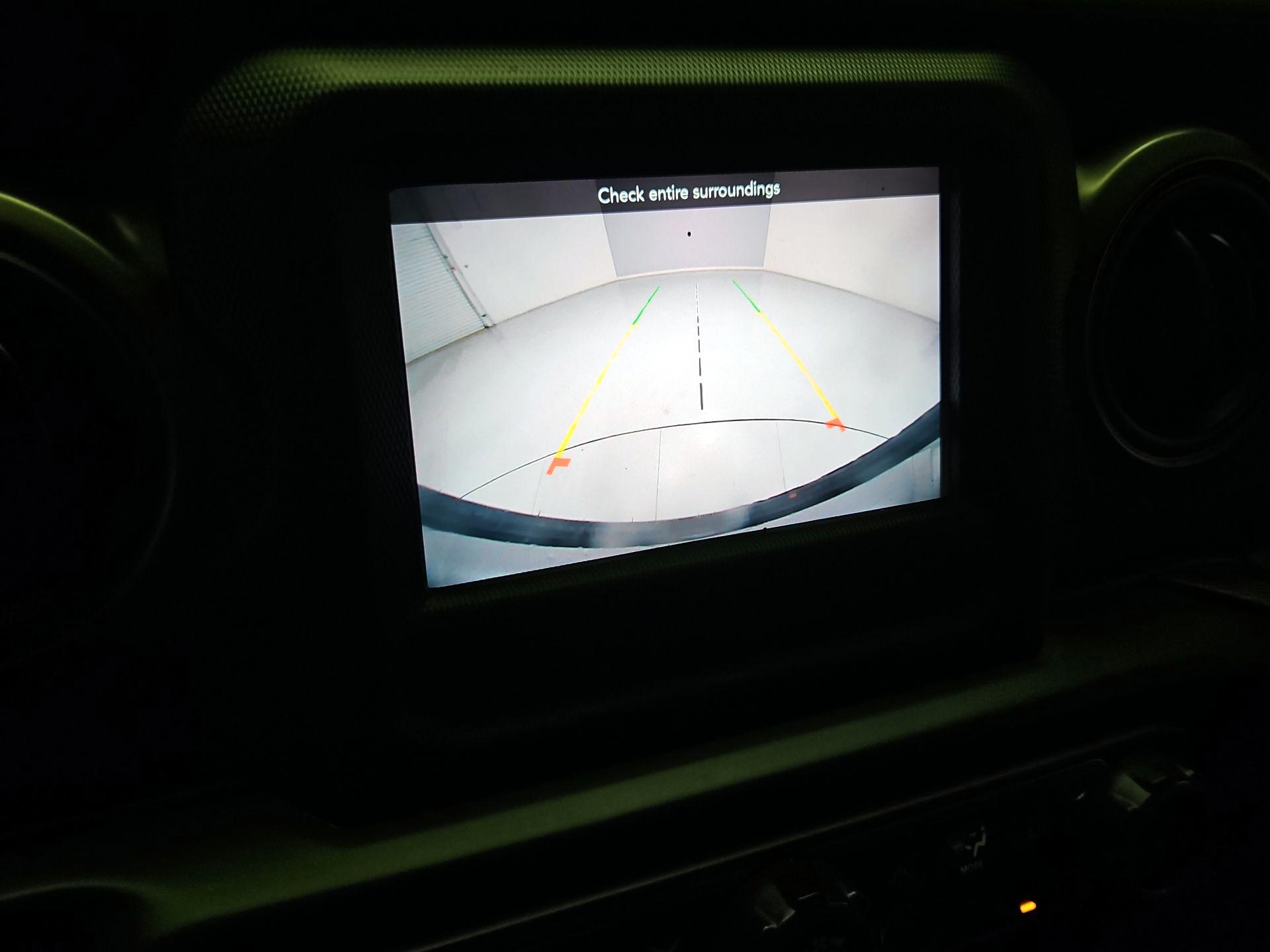 Thumbnail: 2022 Jeep Wrangler - 14