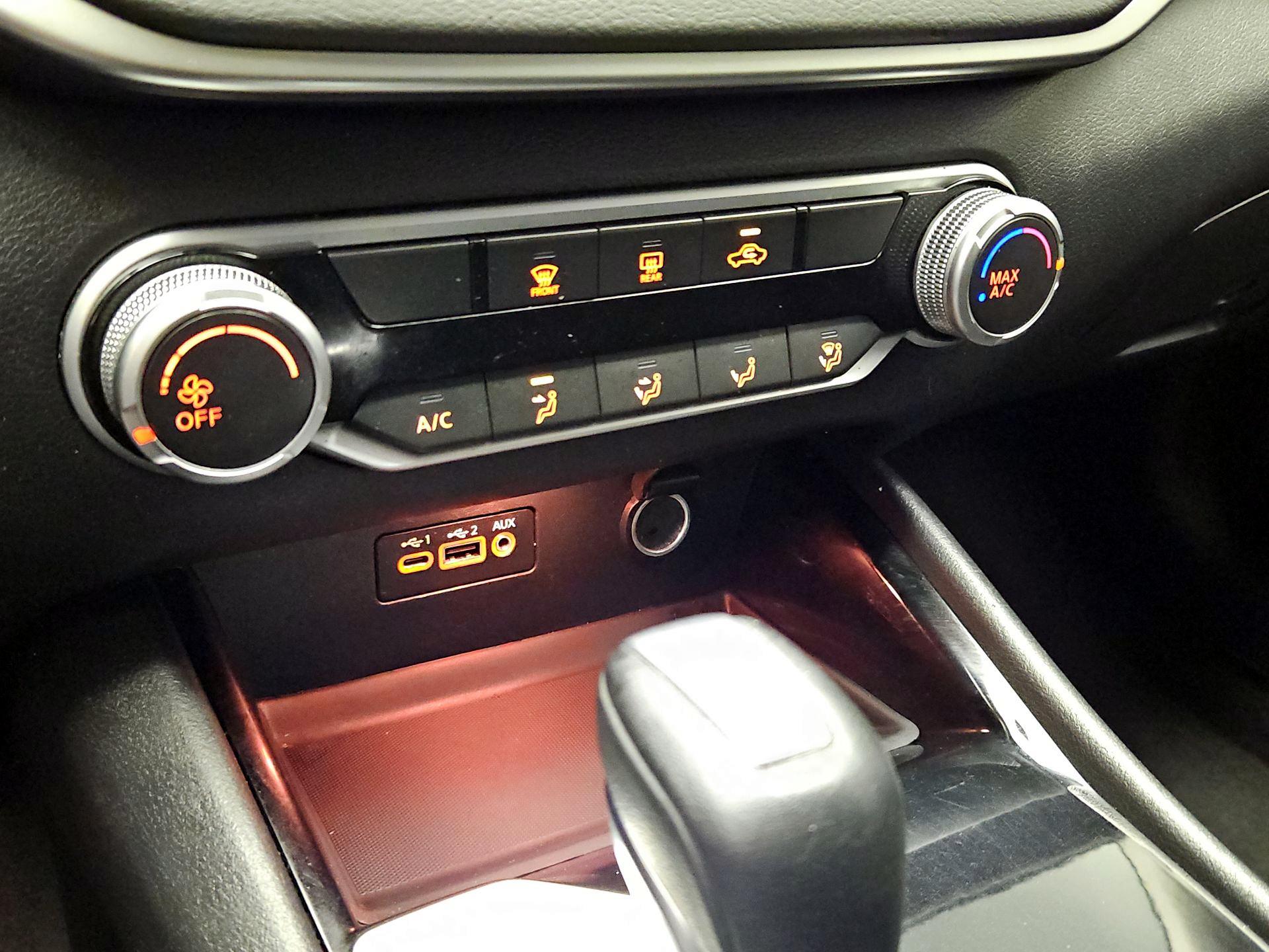 Thumbnail: 2021 Nissan Altima - 16