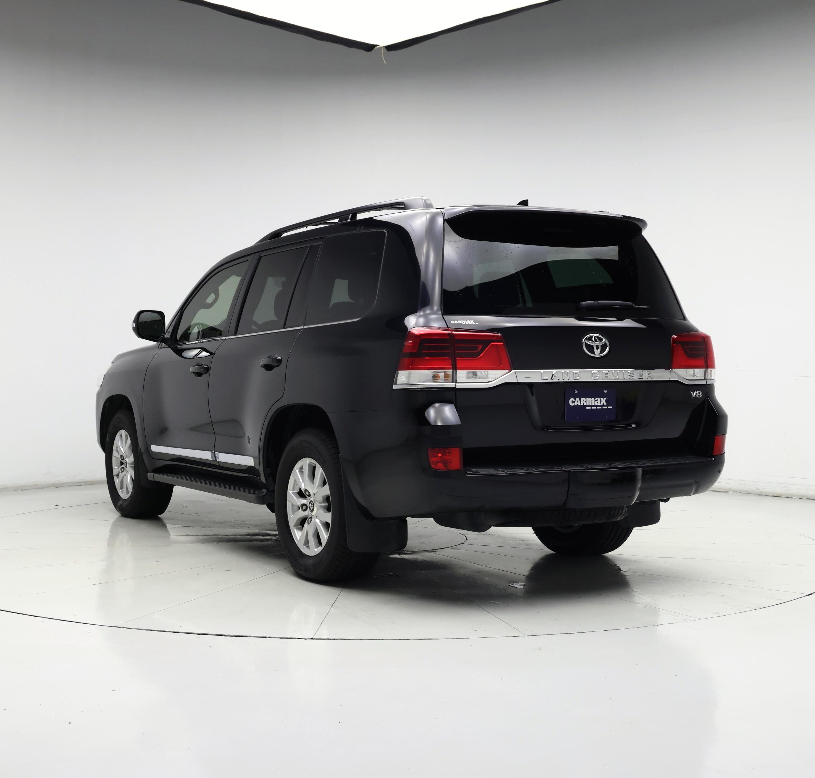 Thumbnail: 2018 Toyota Land Cruiser - 2