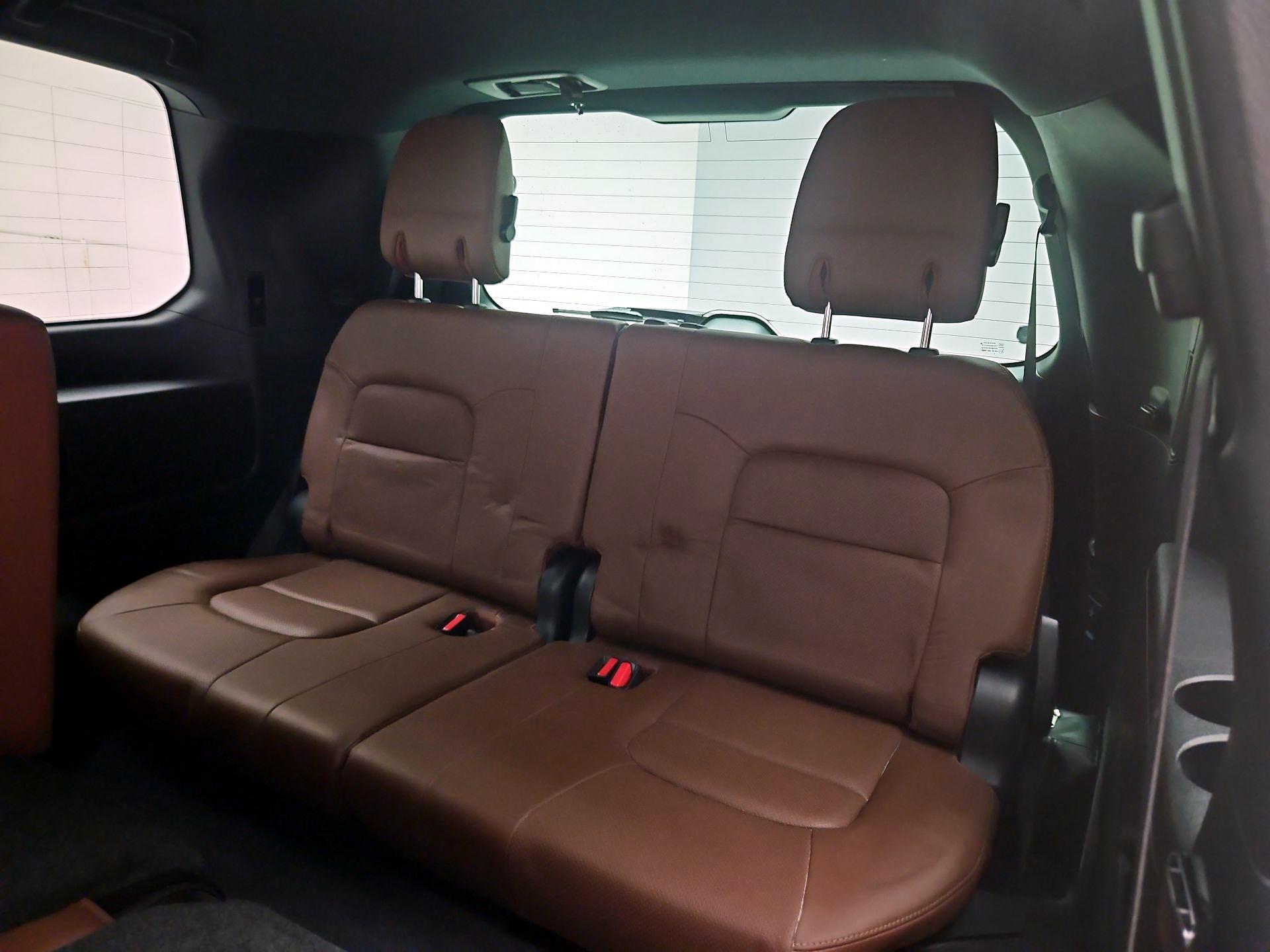 Thumbnail: 2018 Toyota Land Cruiser - 20