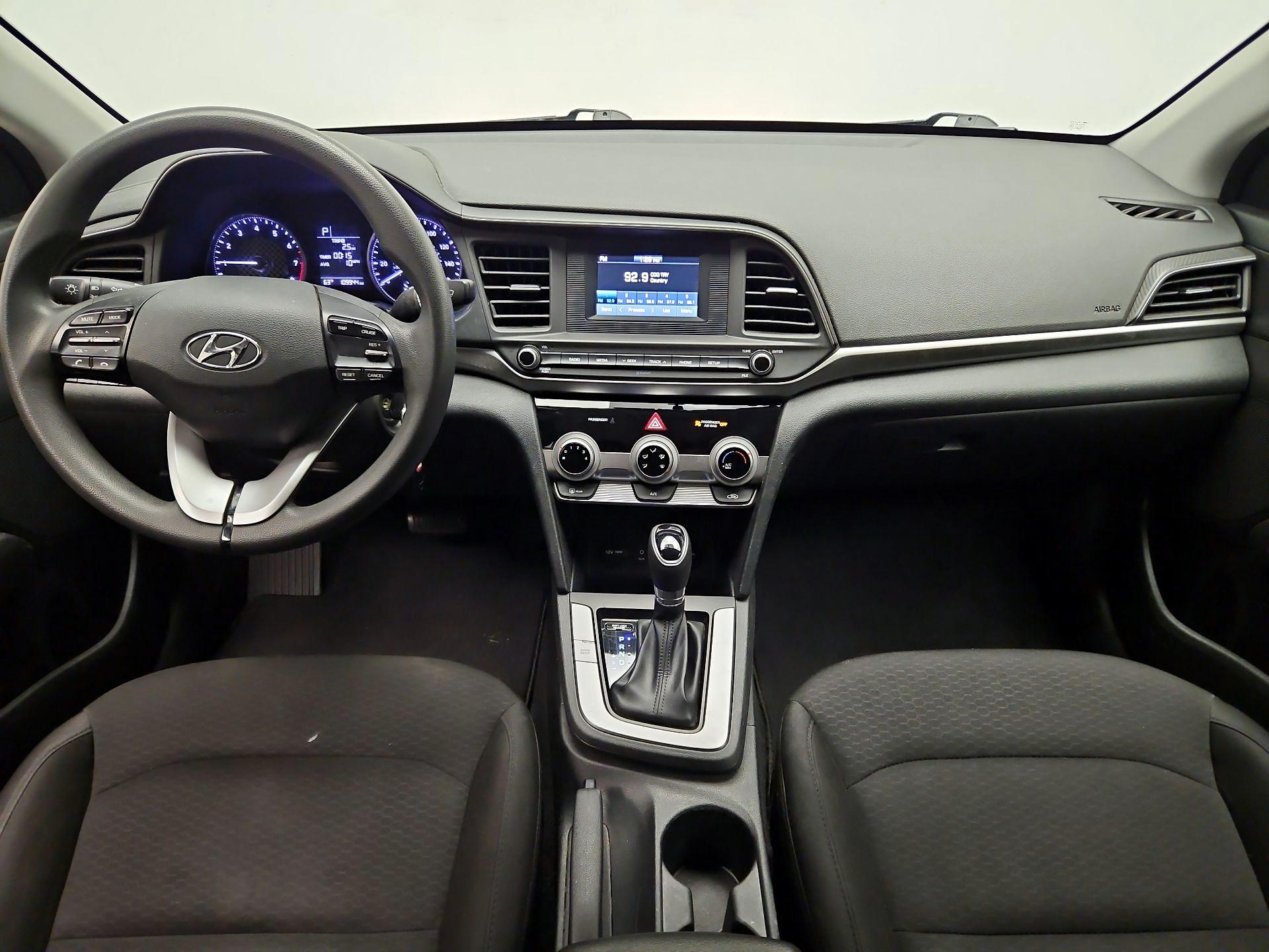 Thumbnail: 2019 Hyundai Elantra - 9