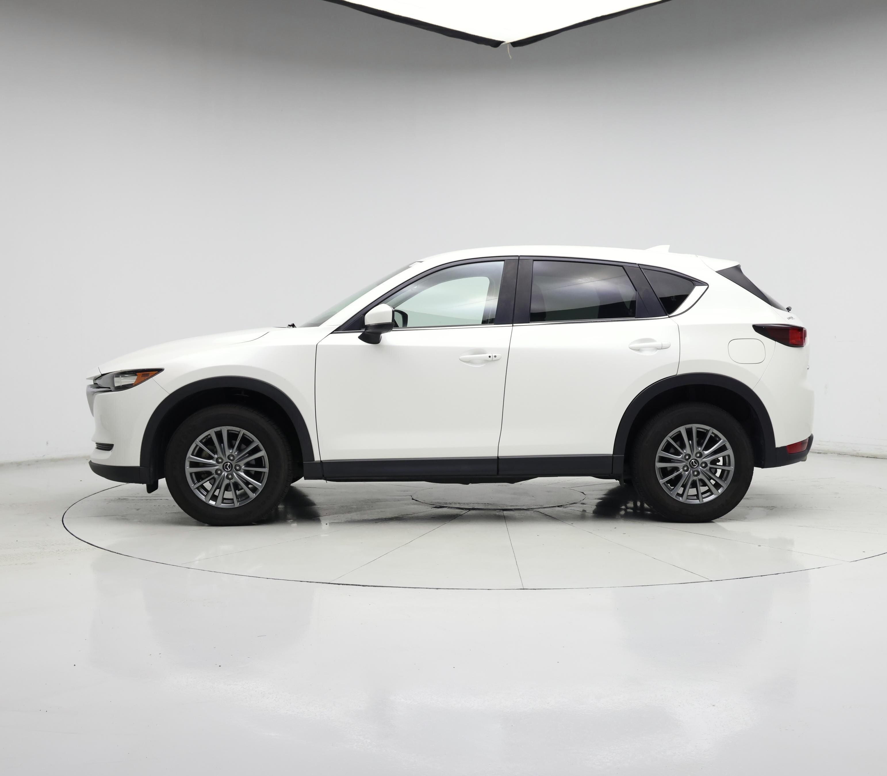 Thumbnail: 2017 Mazda CX-5 - 3