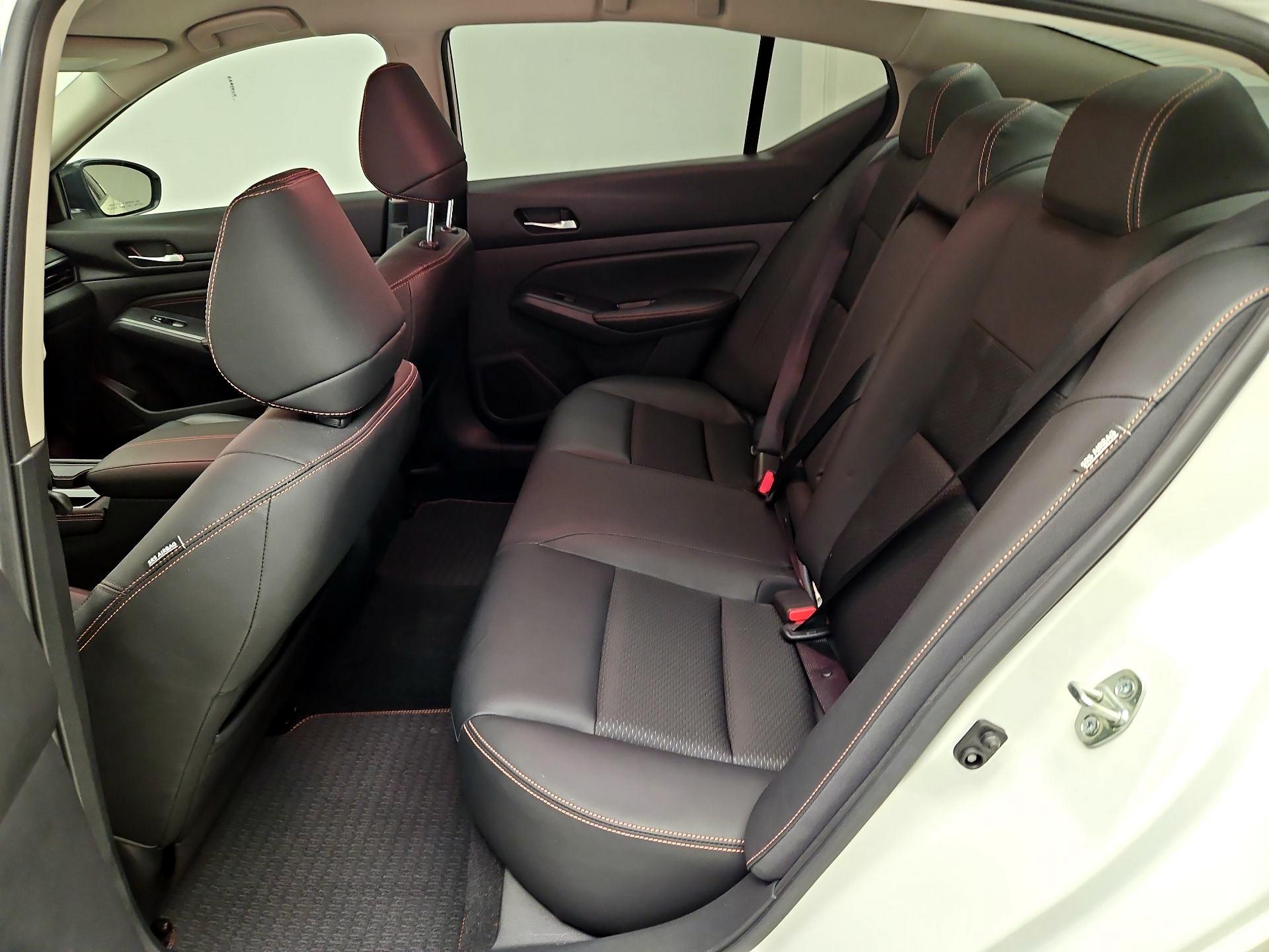 Thumbnail: 2020 Nissan Altima - 19