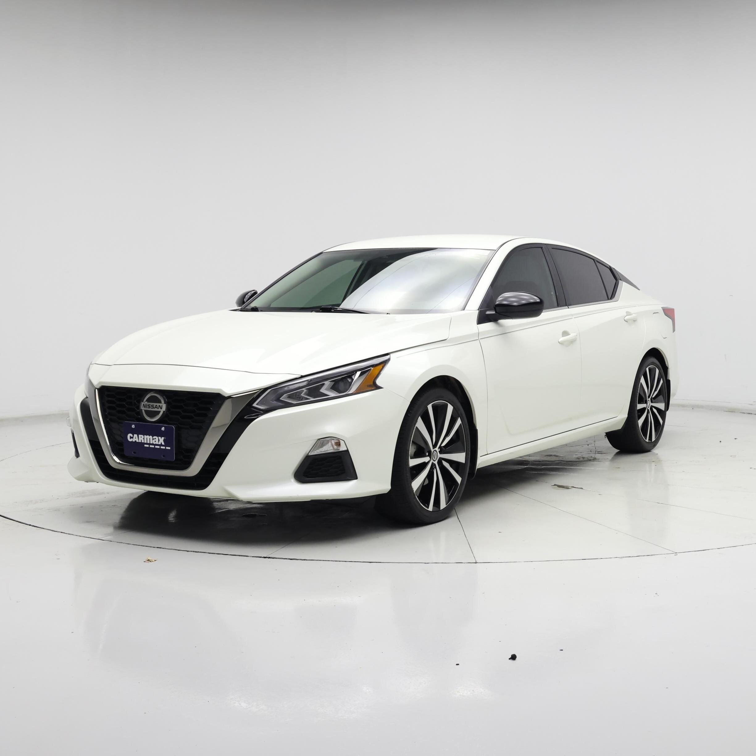Thumbnail: 2020 Nissan Altima - 4