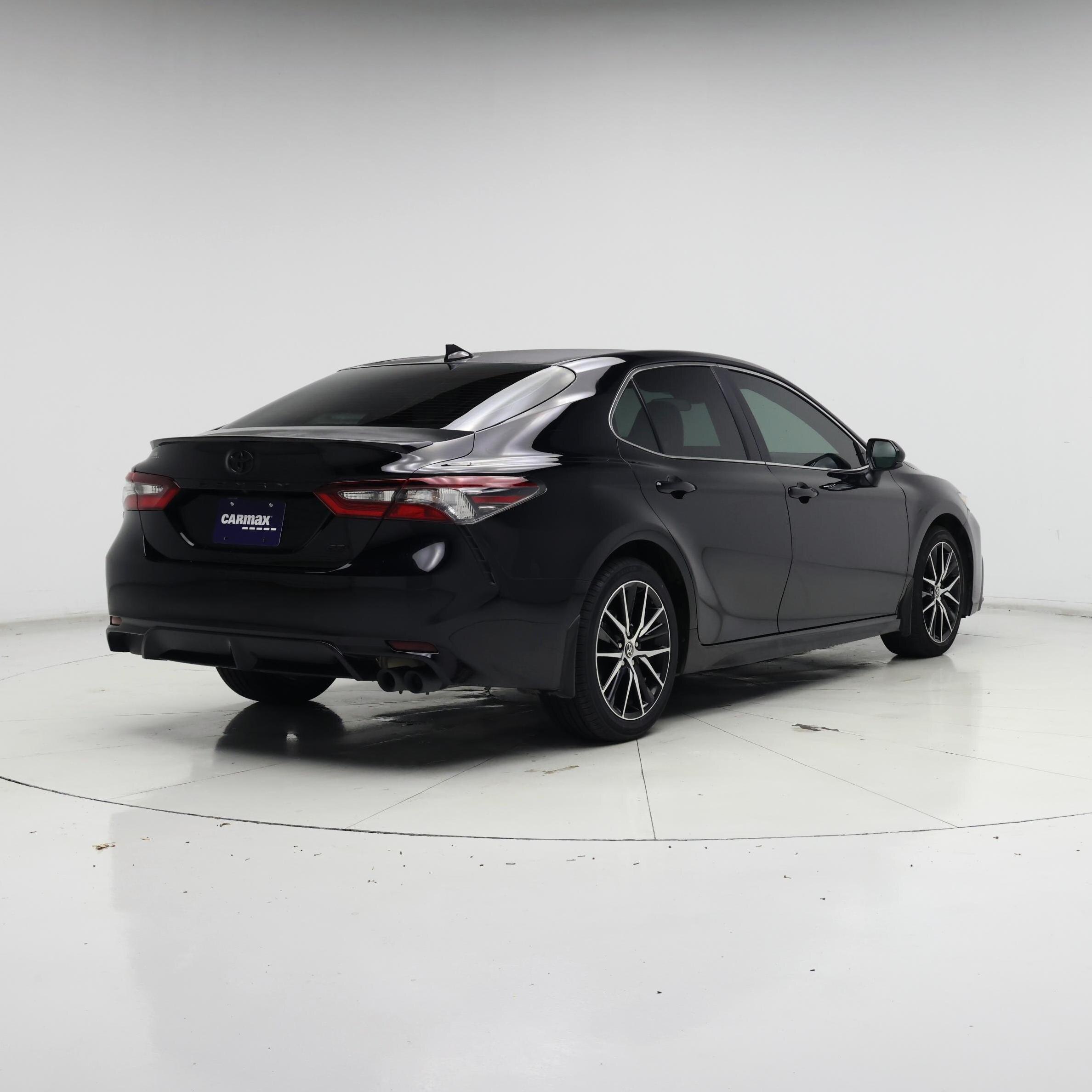 Thumbnail: 2021 Toyota Camry - 8