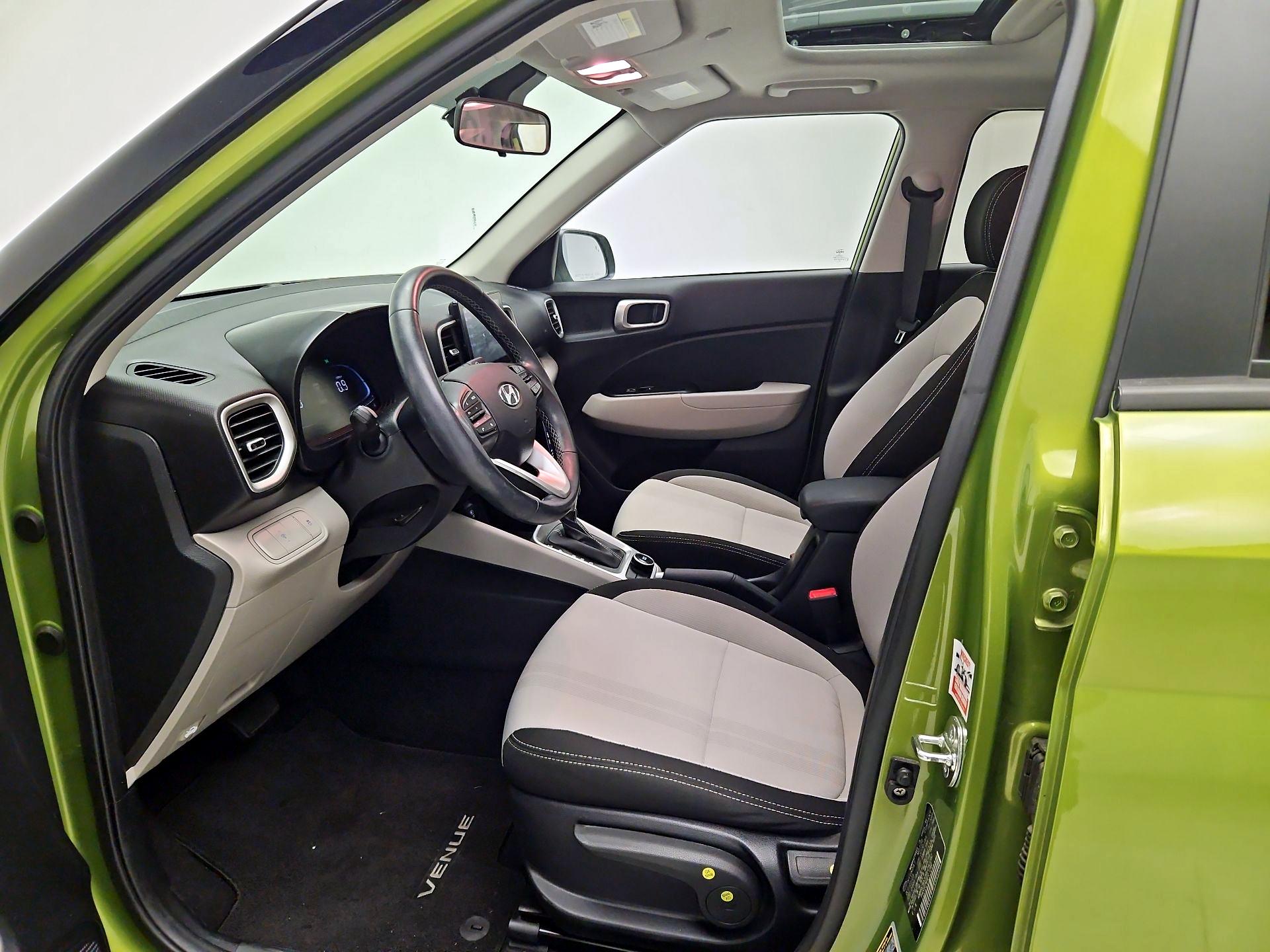 Thumbnail: 2024 Hyundai Venue - 11