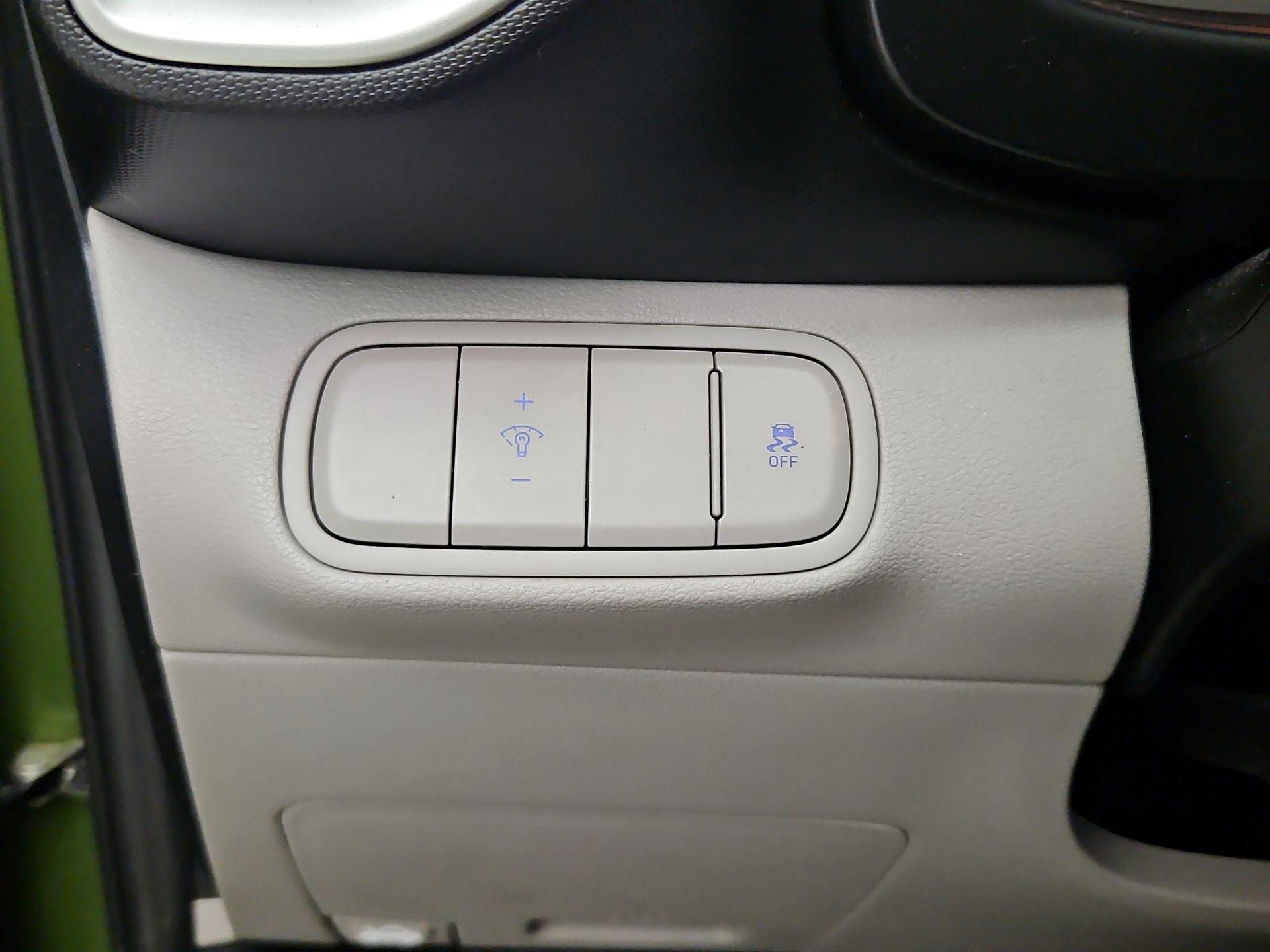 Thumbnail: 2024 Hyundai Venue - 13