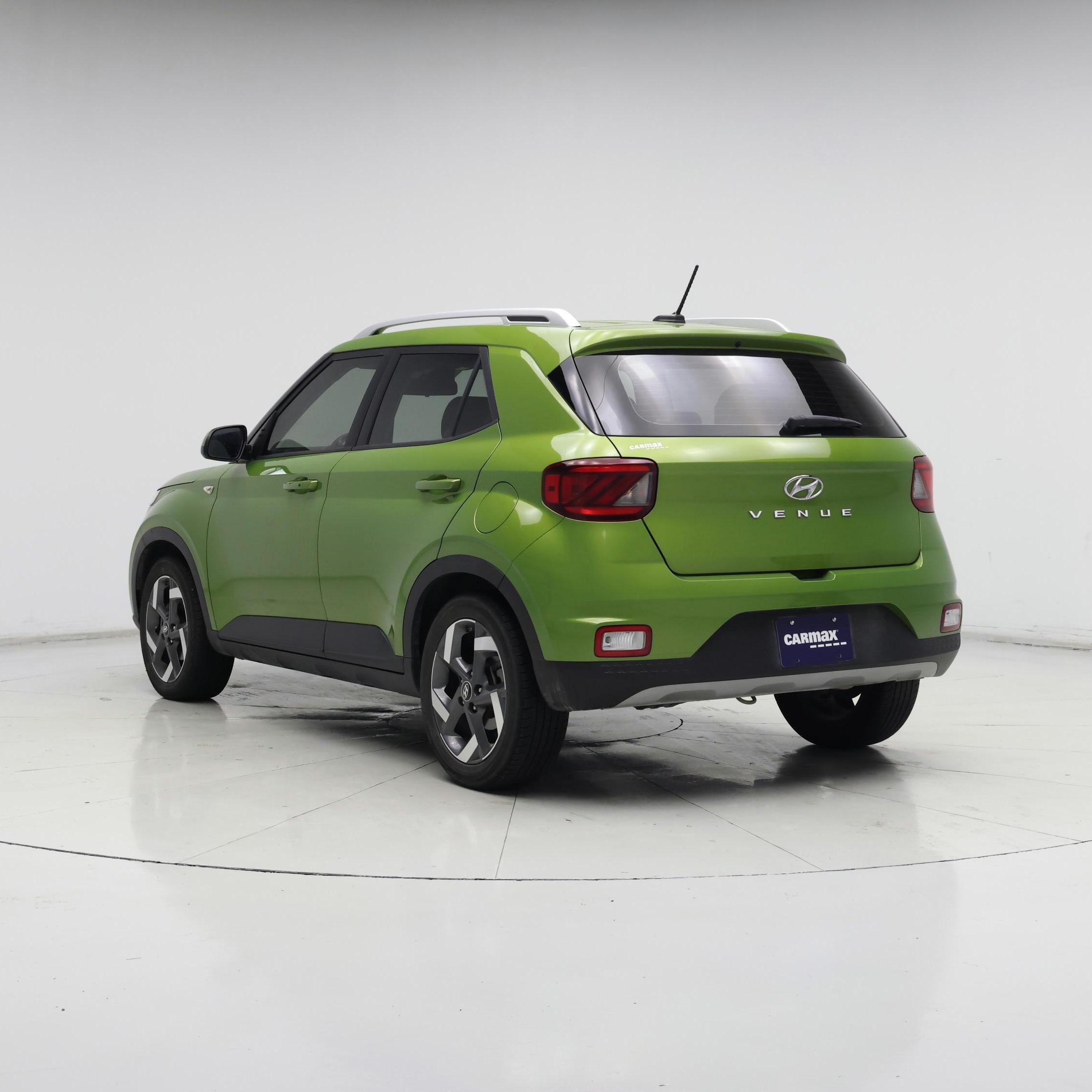 Thumbnail: 2024 Hyundai Venue - 2