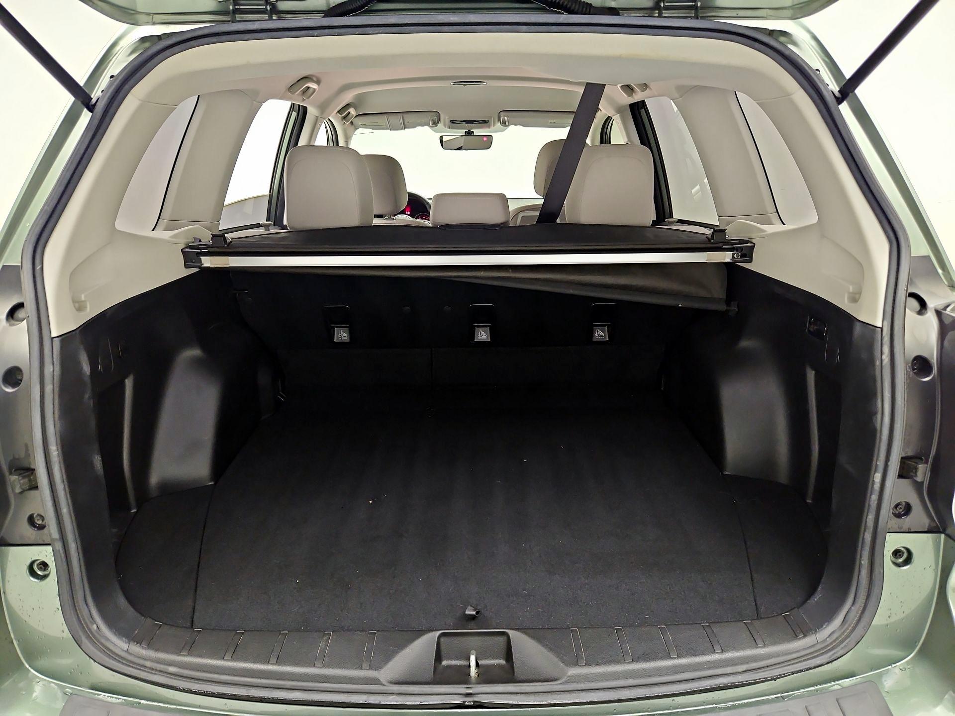 Thumbnail: 2017 Subaru Forester - 20