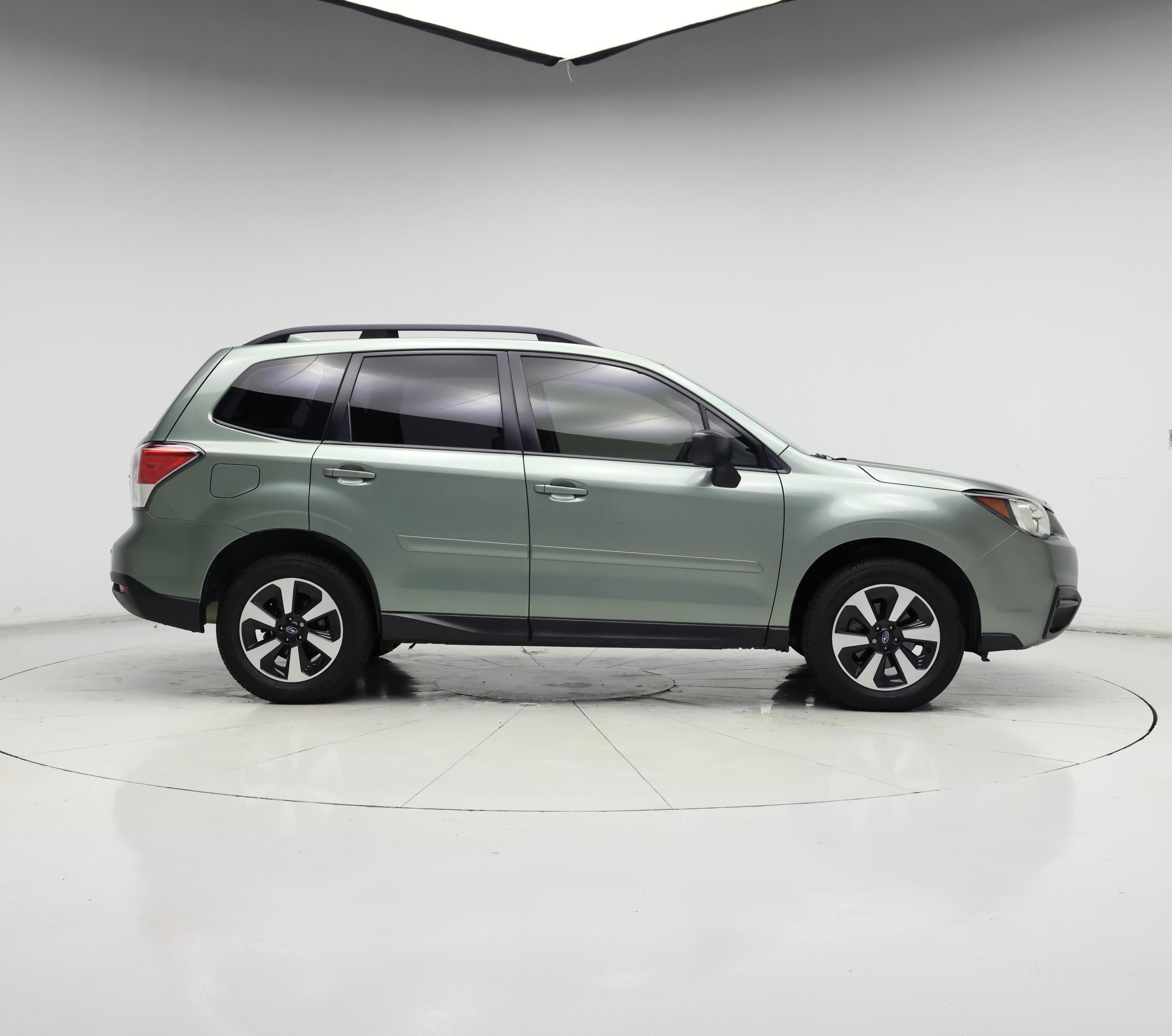 Thumbnail: 2017 Subaru Forester - 7