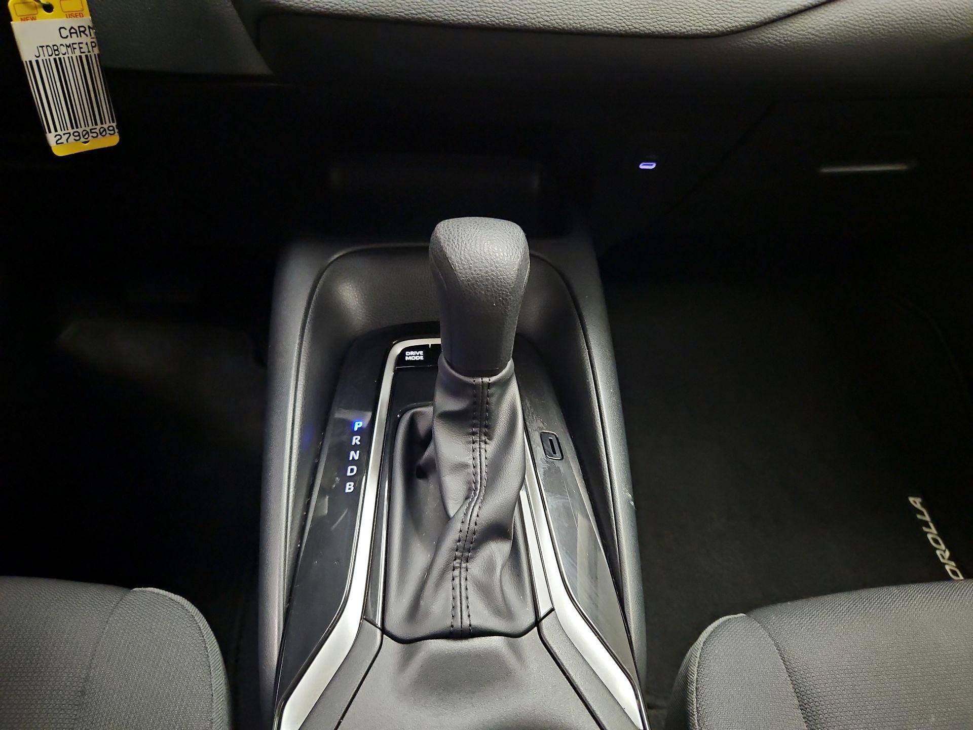 Thumbnail: 2023 Toyota Corolla - 16