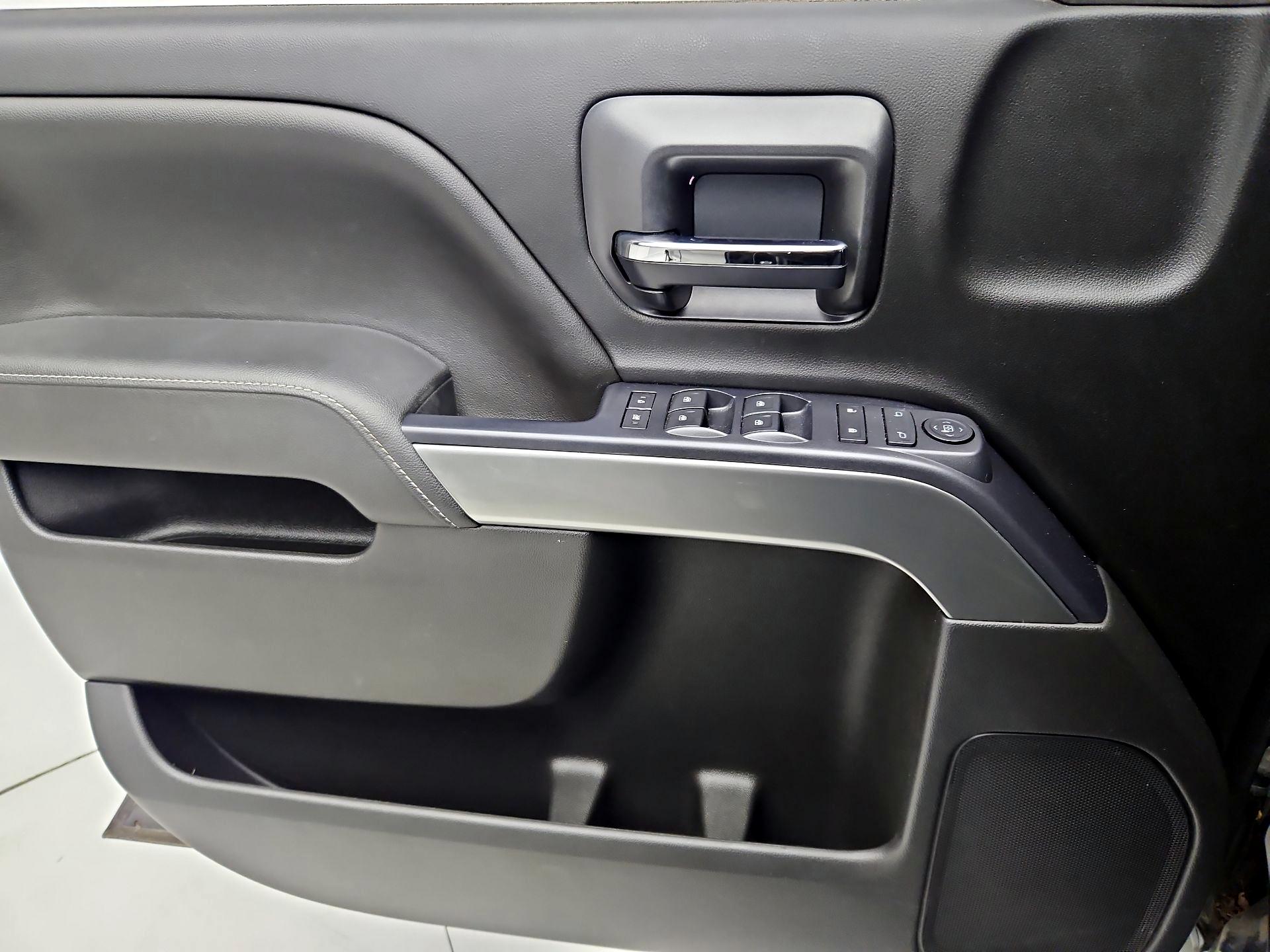 Thumbnail: 2015 Chevrolet Silverado 1500 - 12