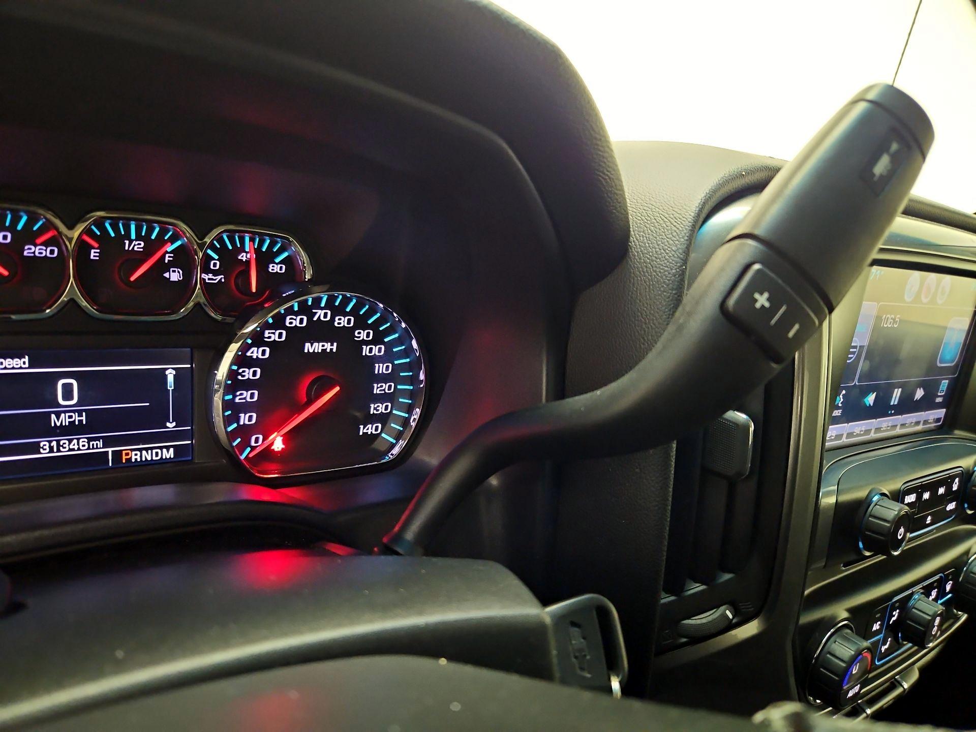 Thumbnail: 2015 Chevrolet Silverado 1500 - 17