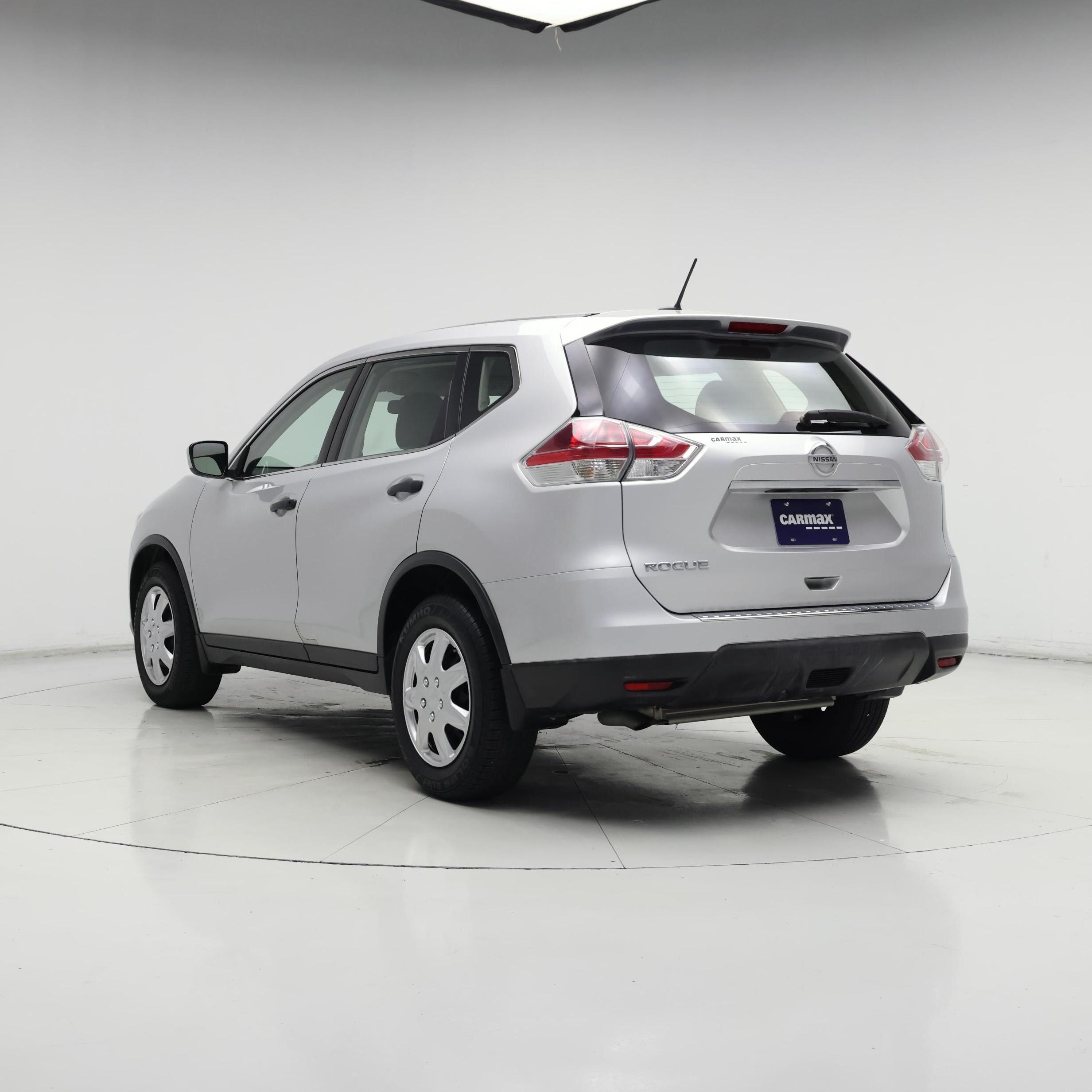 Thumbnail: 2016 Nissan Rogue - 2