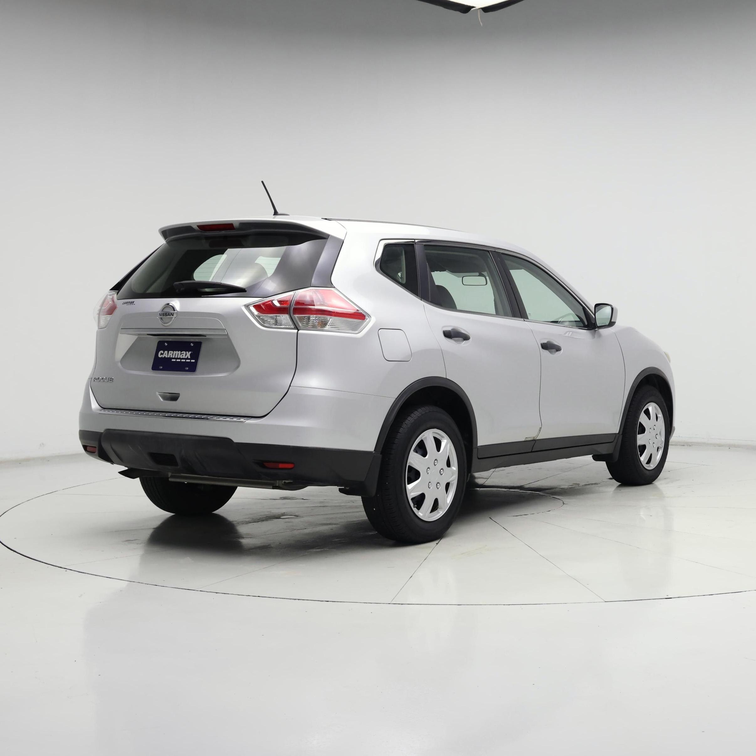Thumbnail: 2016 Nissan Rogue - 8