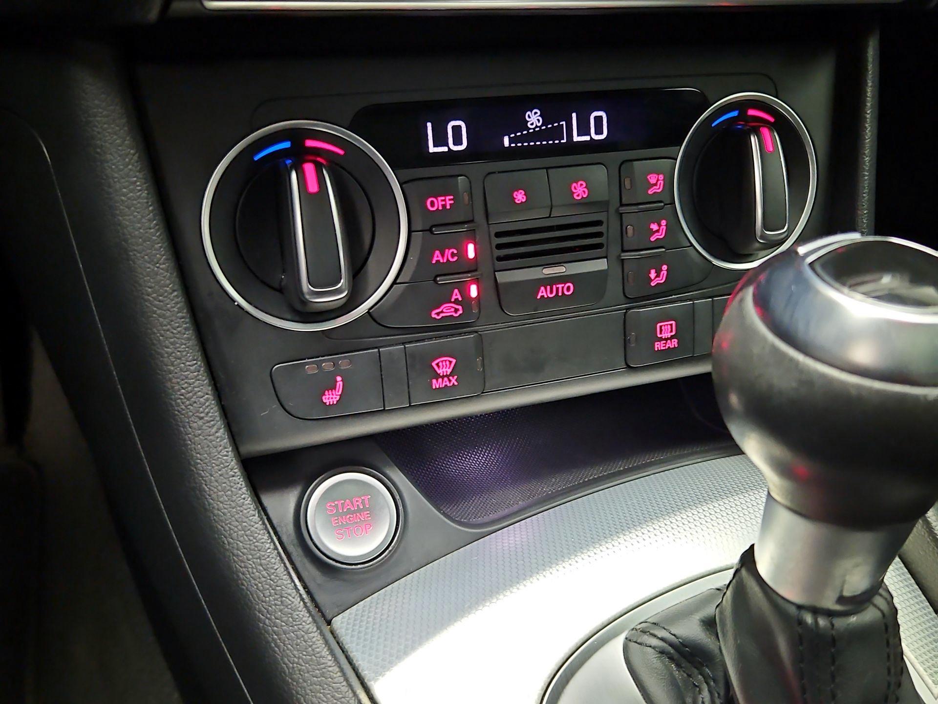 Thumbnail: 2016 Audi Q3 - 17