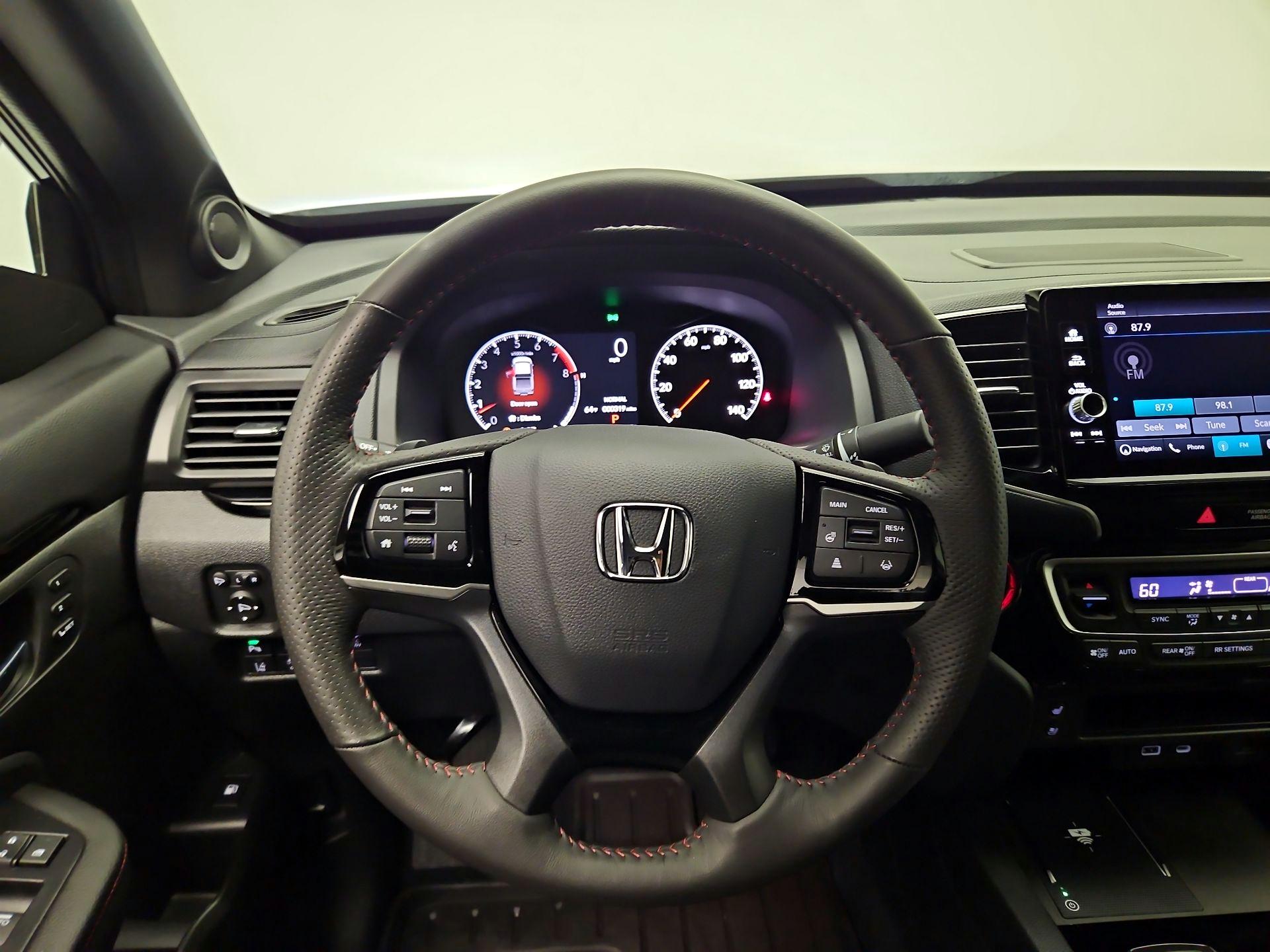 Thumbnail: 2025 Honda Ridgeline - 10