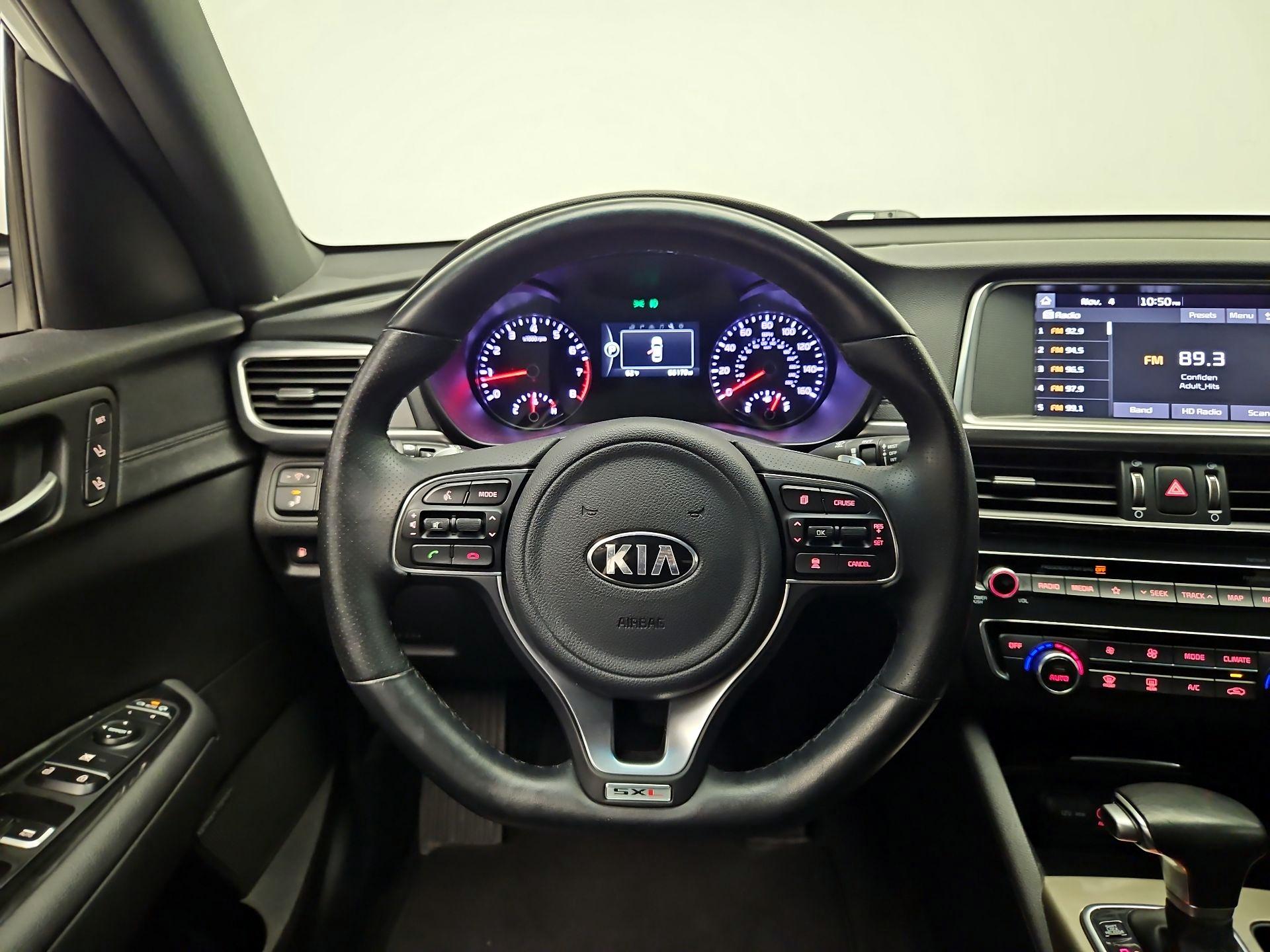 Thumbnail: 2018 Kia Optima - 10