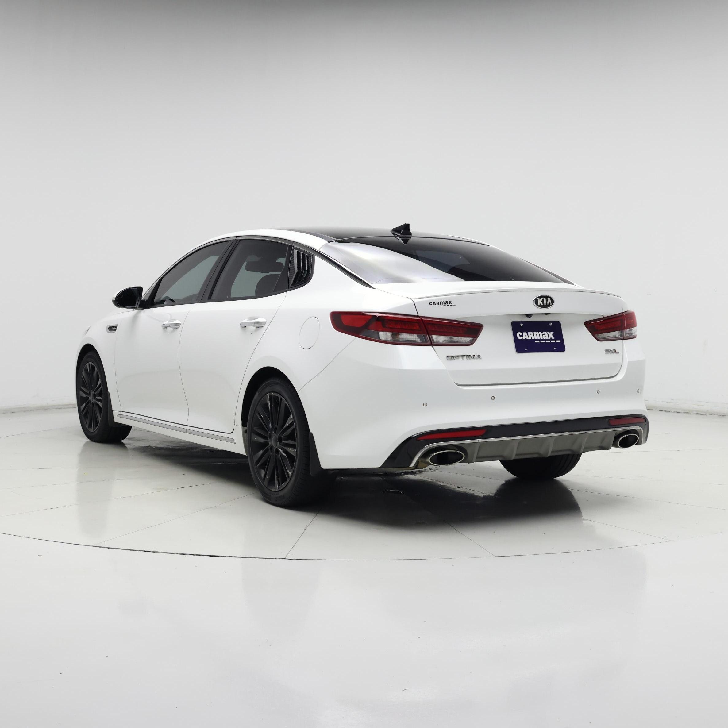 Thumbnail: 2018 Kia Optima - 2