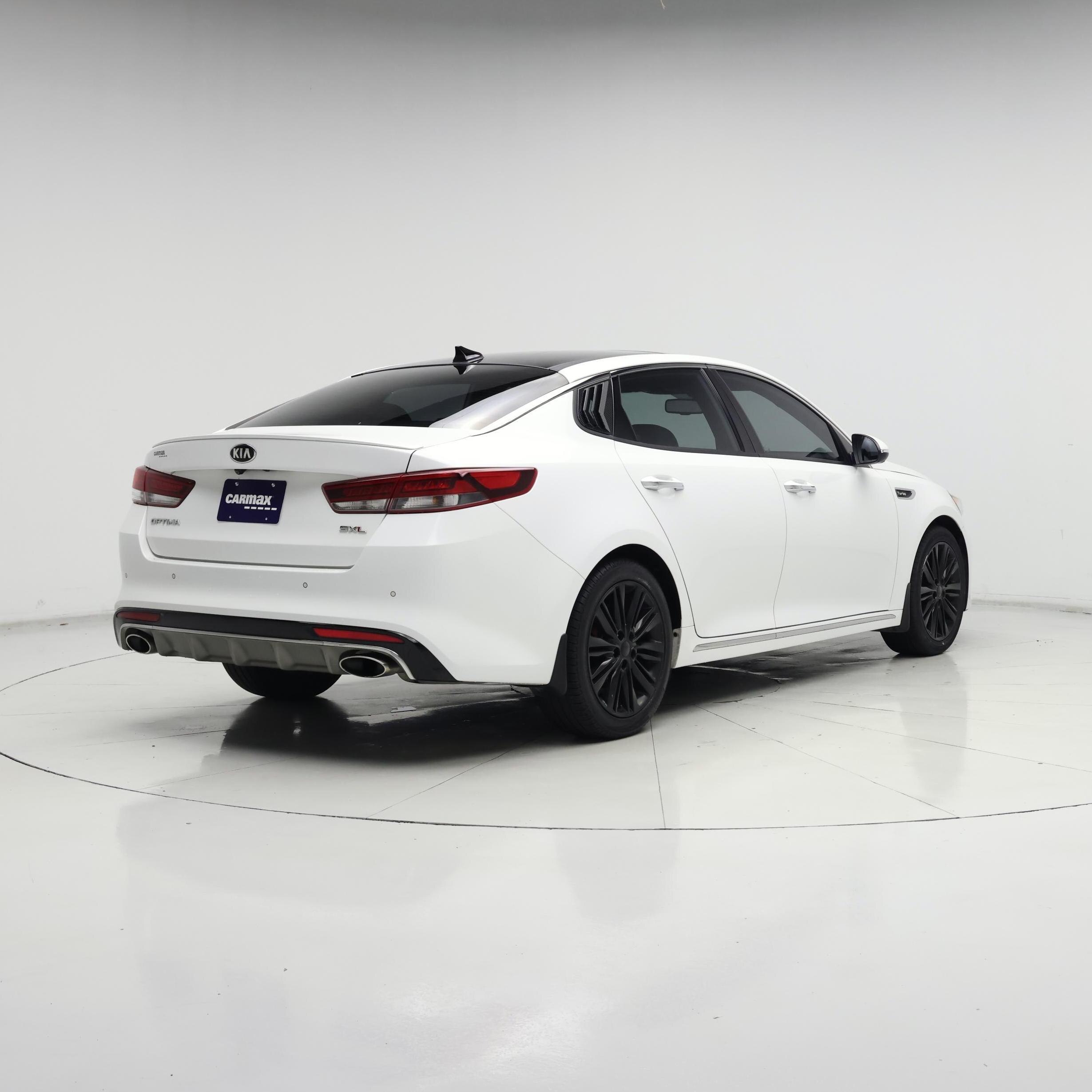 Thumbnail: 2018 Kia Optima - 8