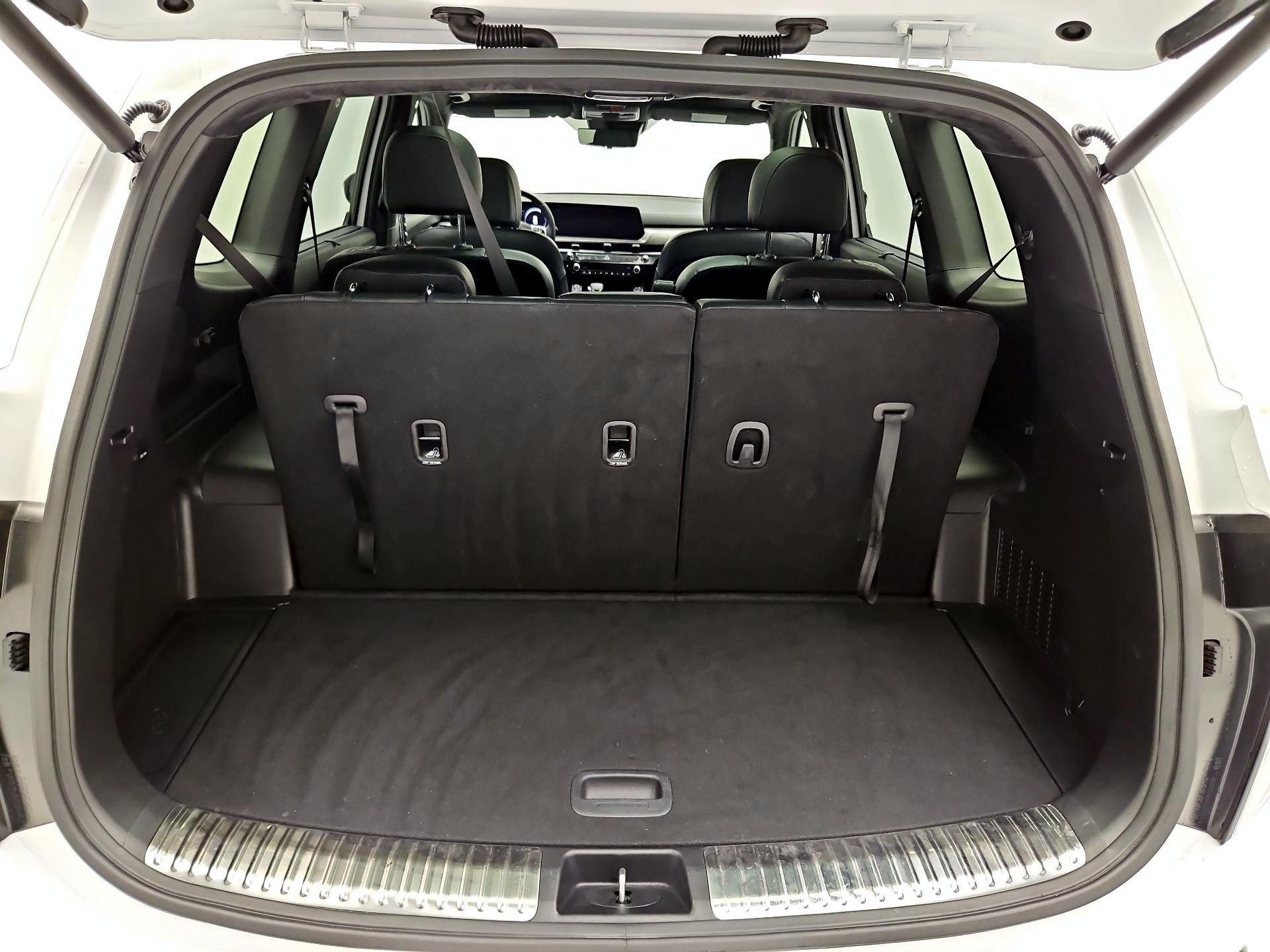 Thumbnail: 2025 Kia Telluride - 18