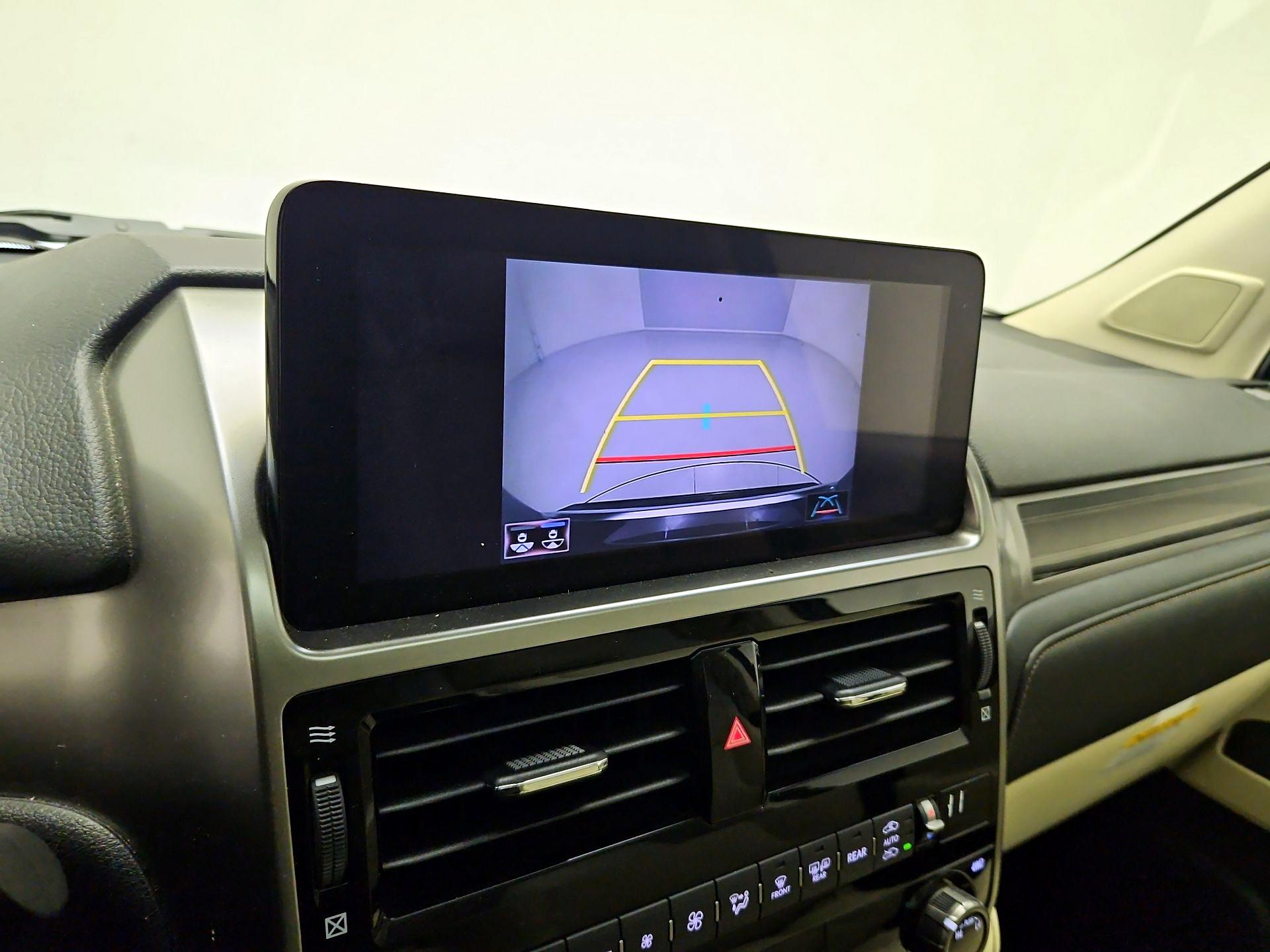 Thumbnail: 2022 Lexus GX - 15