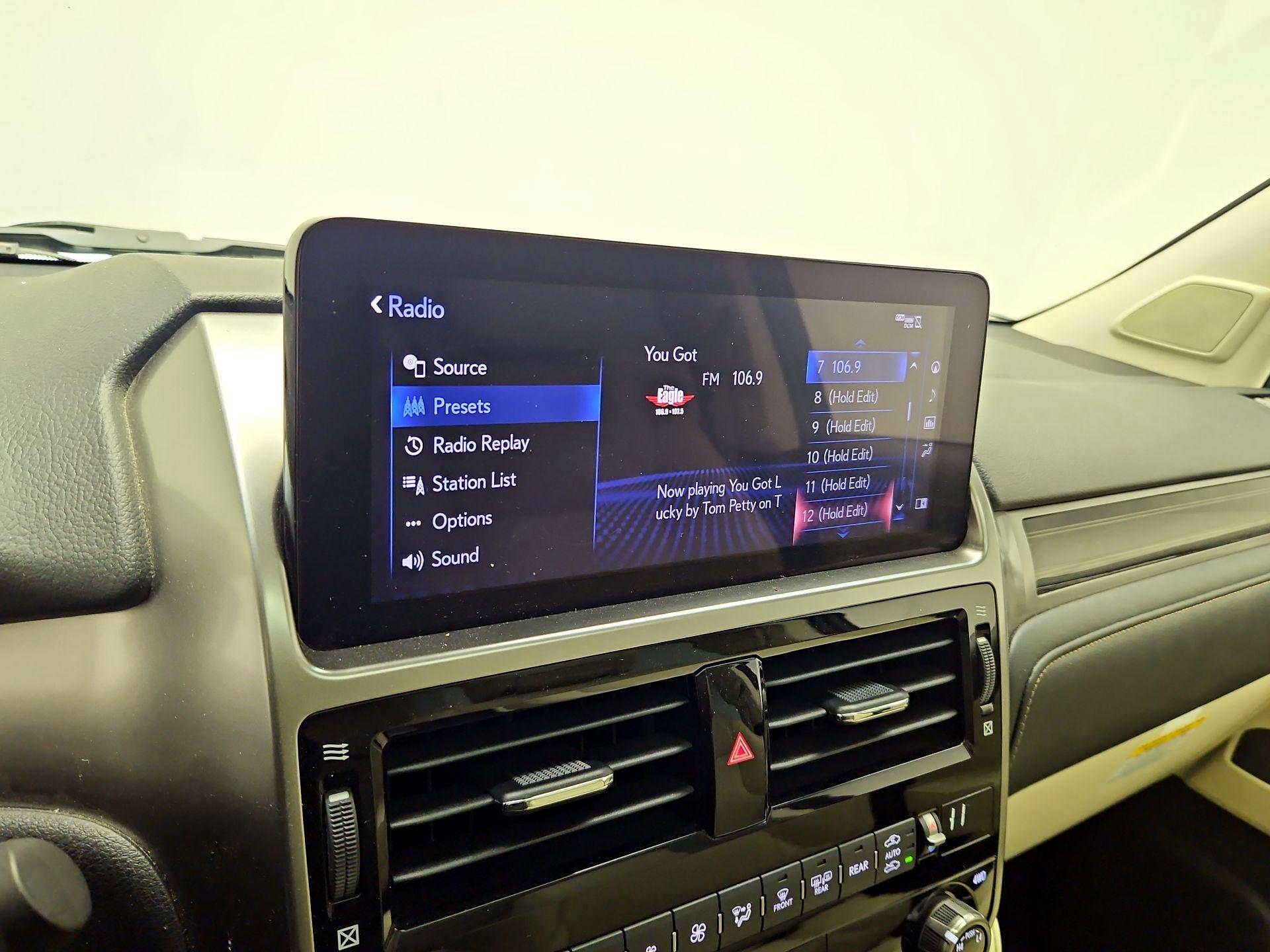 Thumbnail: 2022 Lexus GX - 16