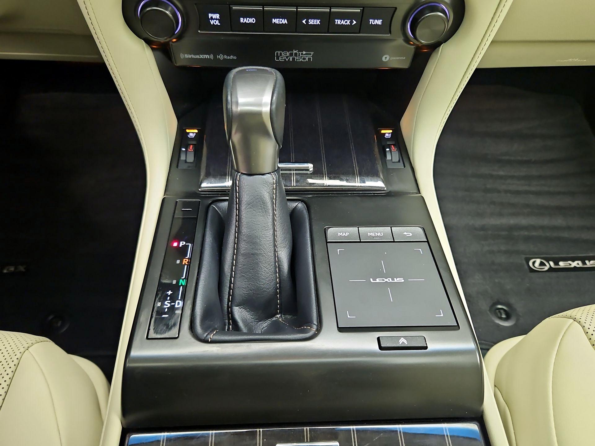 Thumbnail: 2022 Lexus GX - 18