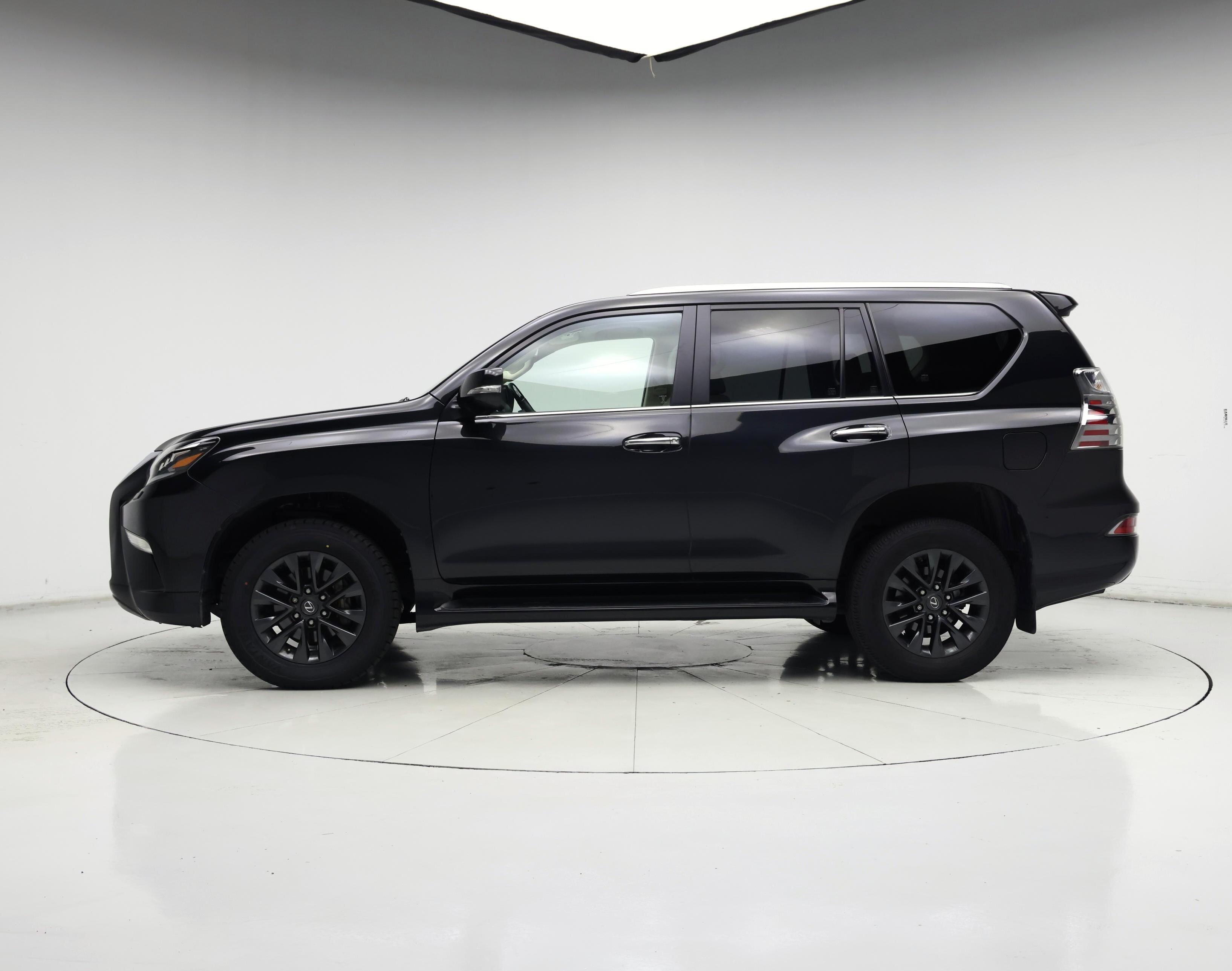 Thumbnail: 2022 Lexus GX - 3