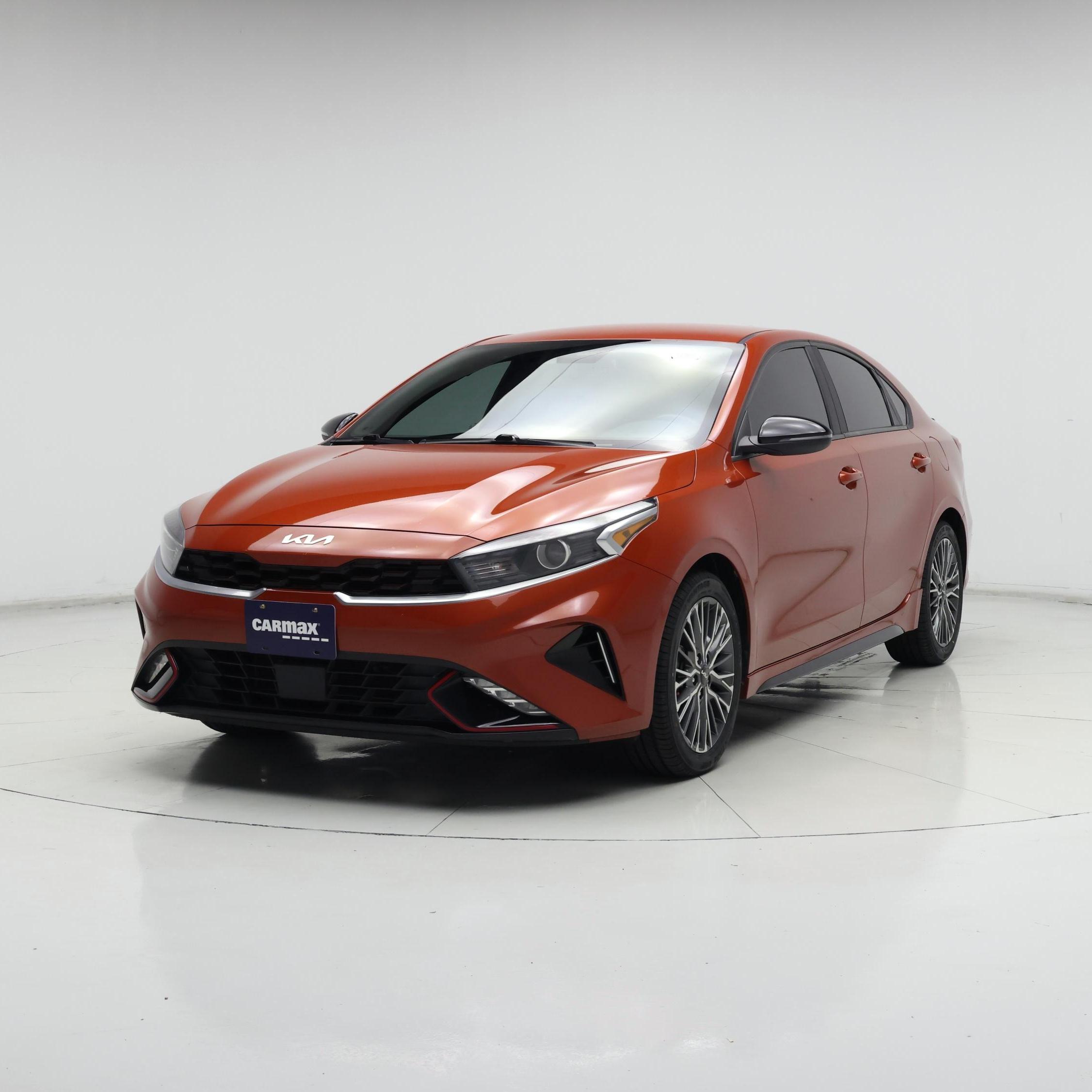 Thumbnail: 2022 Kia Forte - 4