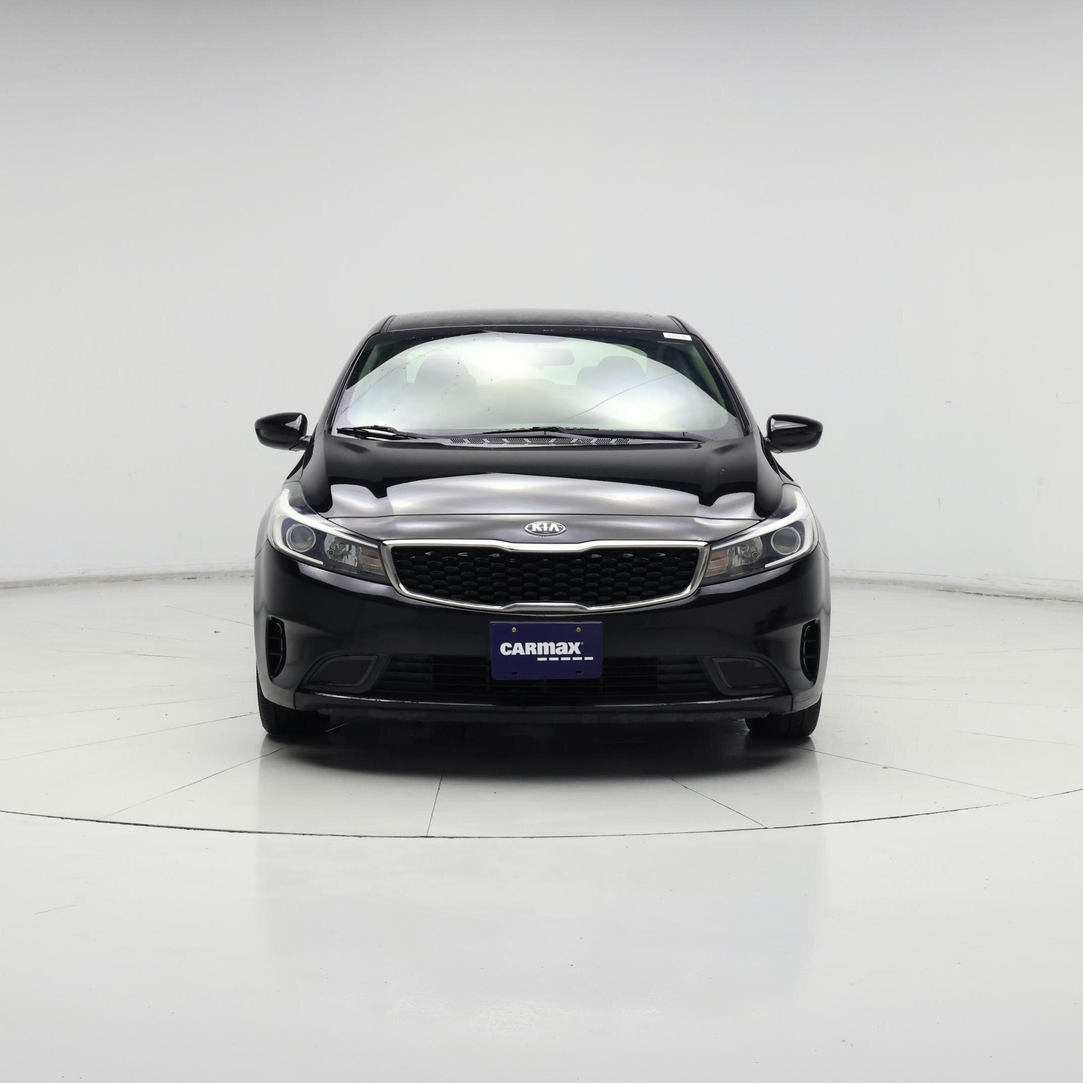 Thumbnail: 2017 Kia Forte - 5