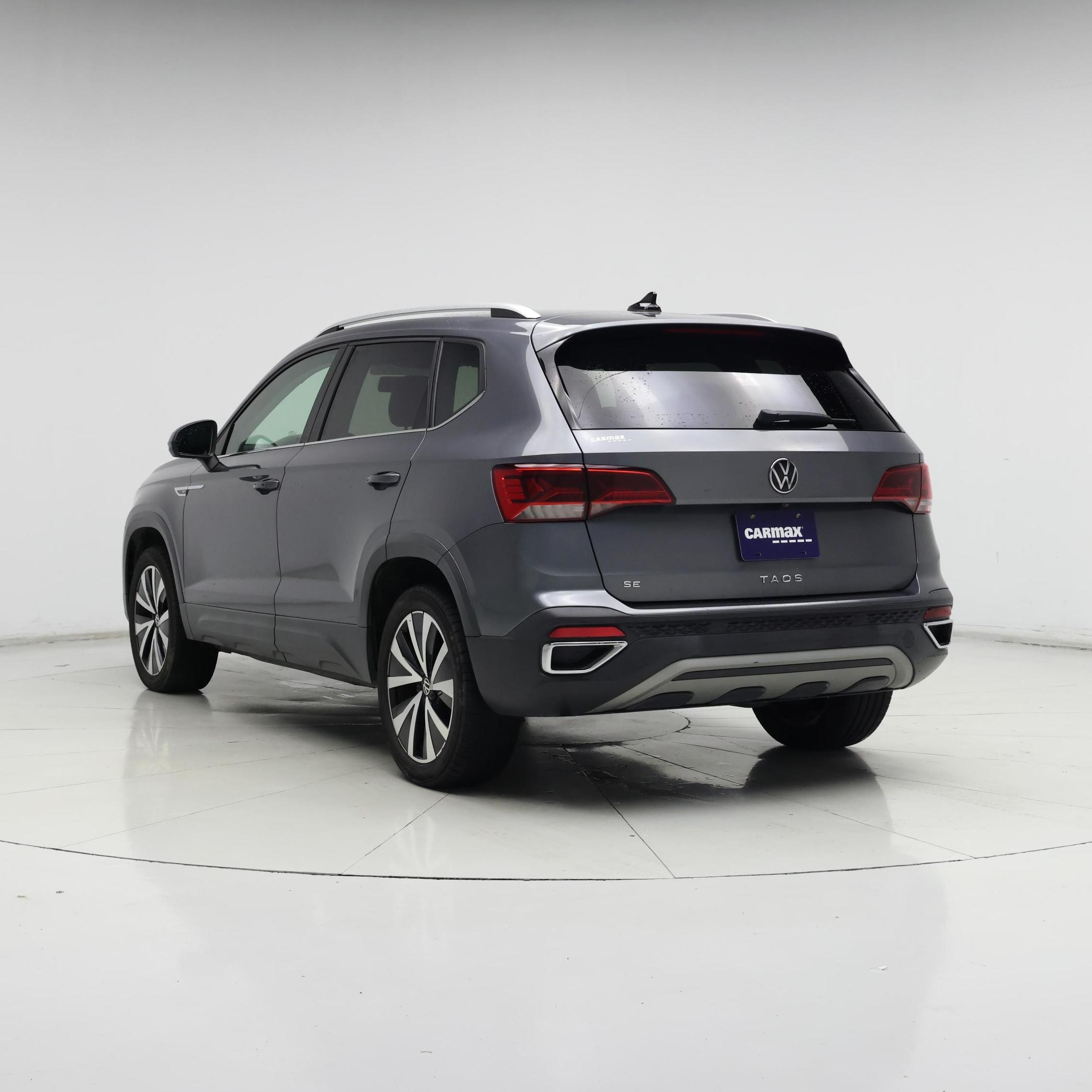 Thumbnail: 2022 Volkswagen Taos - 2